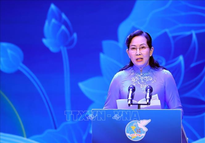 Chủ tịch Hội Liên hiệp Phụ nữ Việt Nam Lê Thị Thủy phát biểu