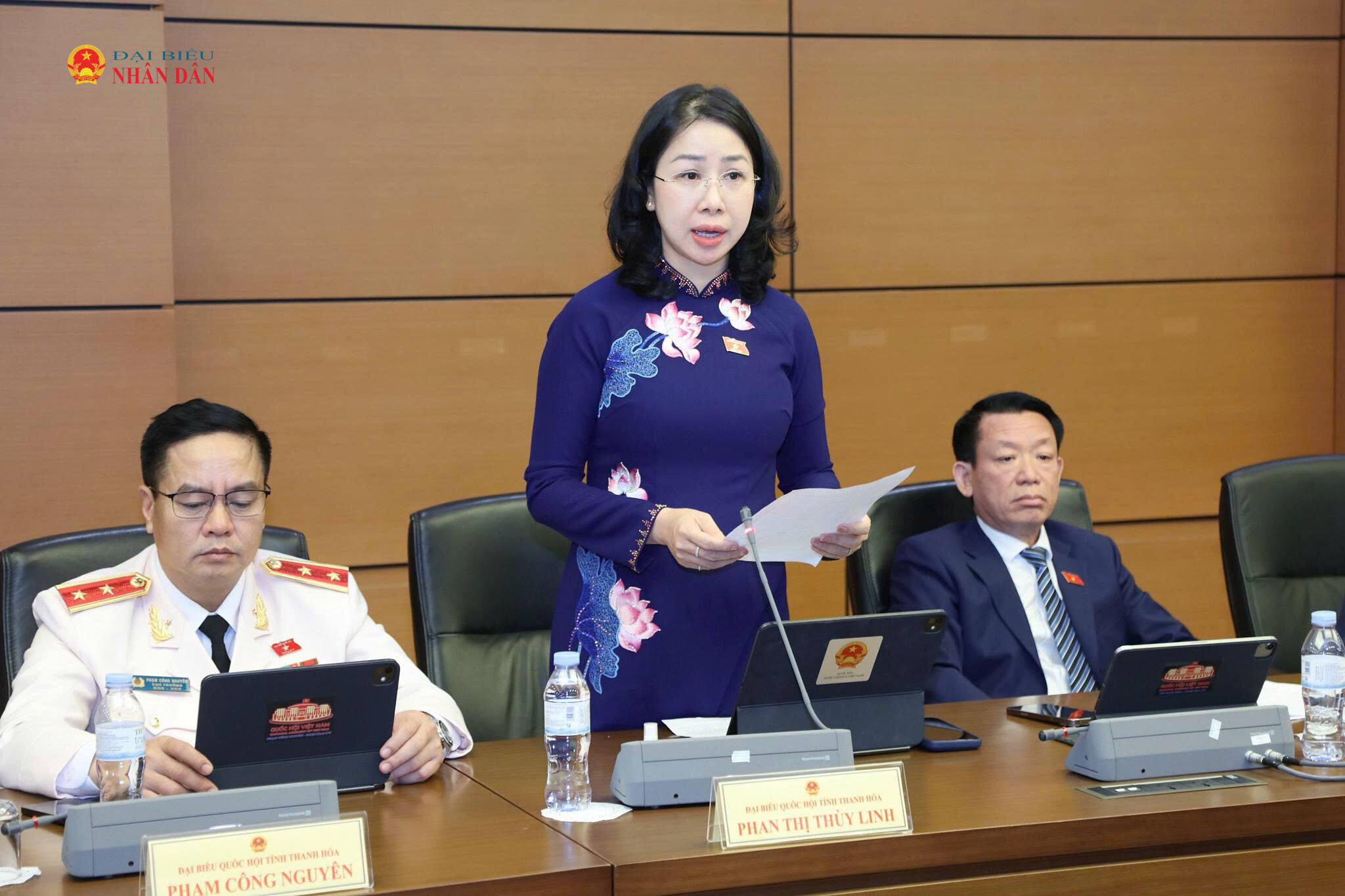ĐBQH Phan Thị Thùy Linh (Thanh Hóa) phát biểu