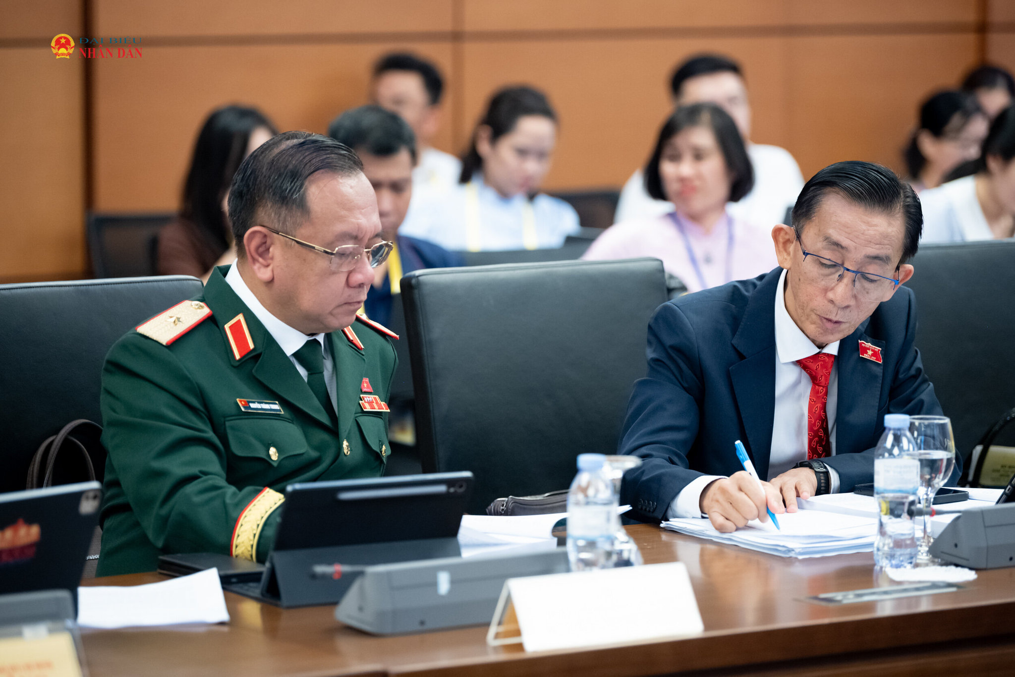 ĐBQH TP. Hồ Chí Minh tham dự phiên thảo luận. Ảnh: Phạm Thắng