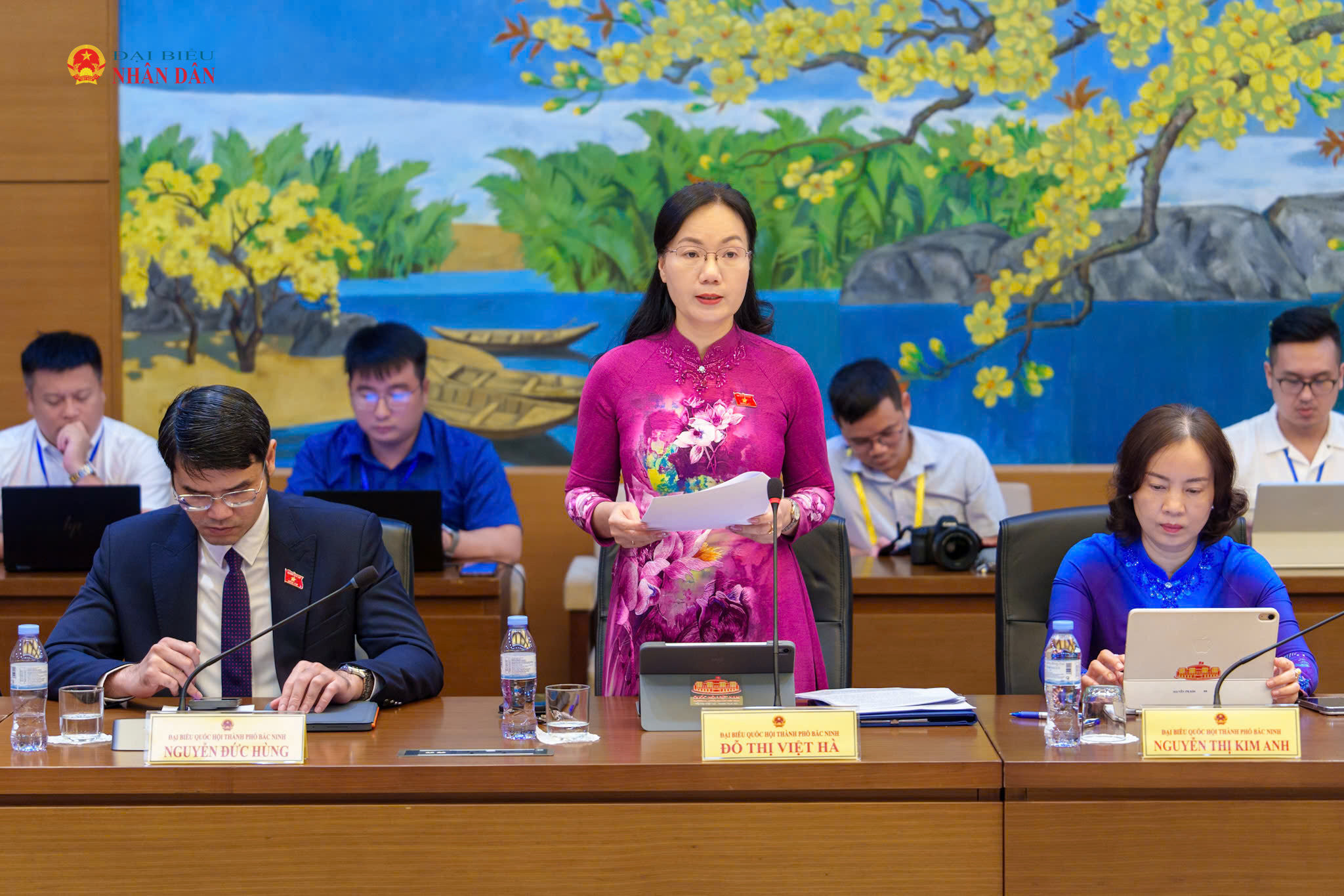 ĐBQH Đỗ Thị Việt Hà (Bắc Ninh) phát biểu tại phiên thảo luận