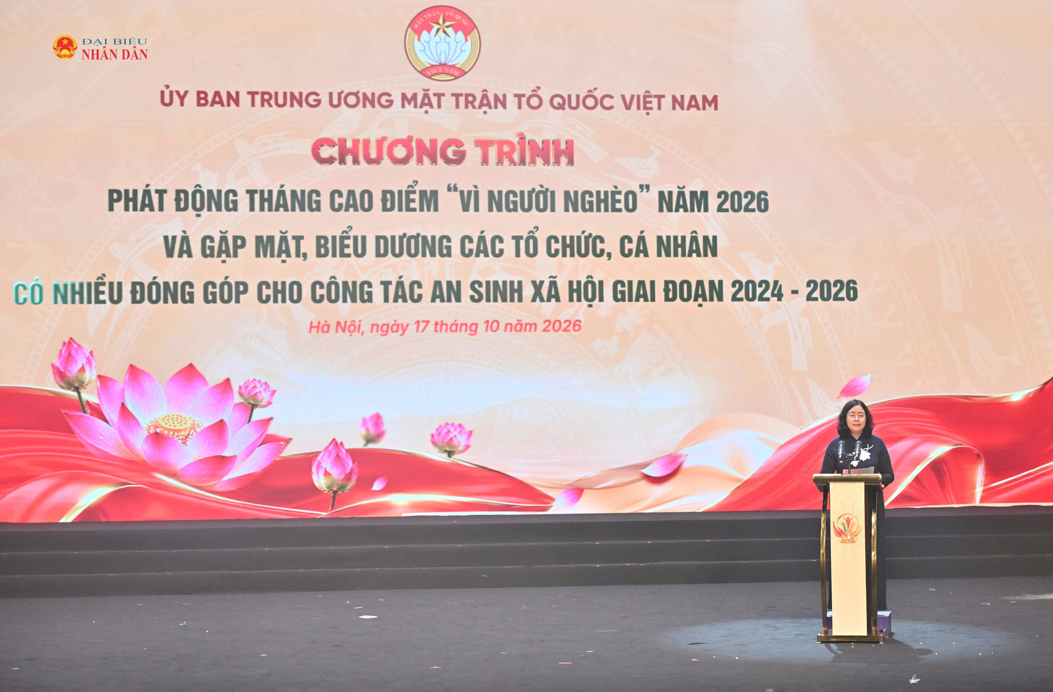 Chủ tịch Ủy ban Trung ương MTTQ Việt Nam Bùi Thị Minh Hoài phát biểu tại chương trình