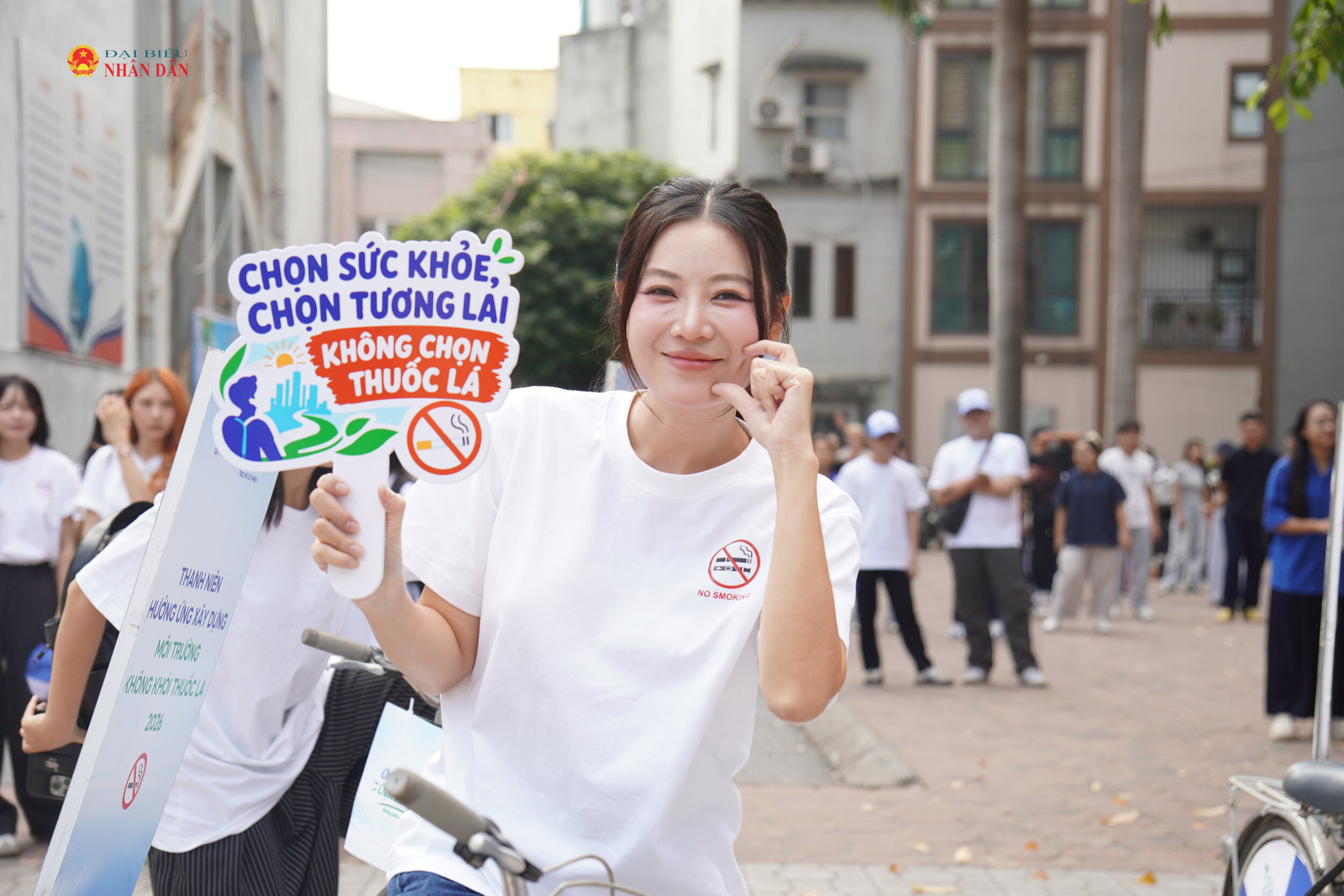 Xây dựng môi trường không khói thuốc có ý nghĩa quan trọng trong việc bảo vệ sức khỏe cộng đồng, đặc biệt là bảo vệ những người không hút thuốc khỏi tác hại của khói thuốc thụ động.