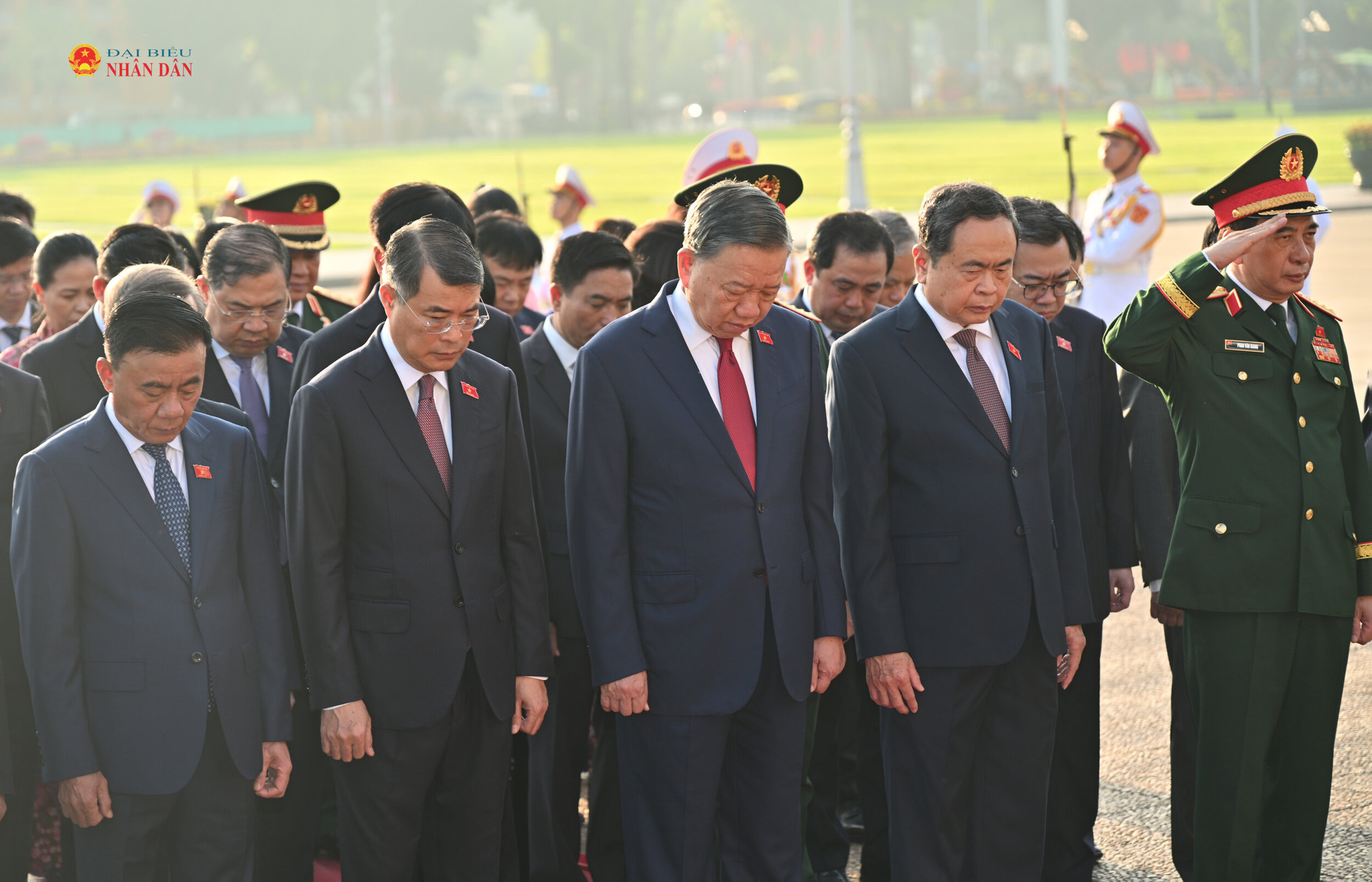 Tổng Bí thư, Chủ tịch nước Tô Lâm và lãnh đạo Đảng, Nhà nước dành một phút mặc niệm tưởng nhớ Chủ tịch Hồ Chí Minh