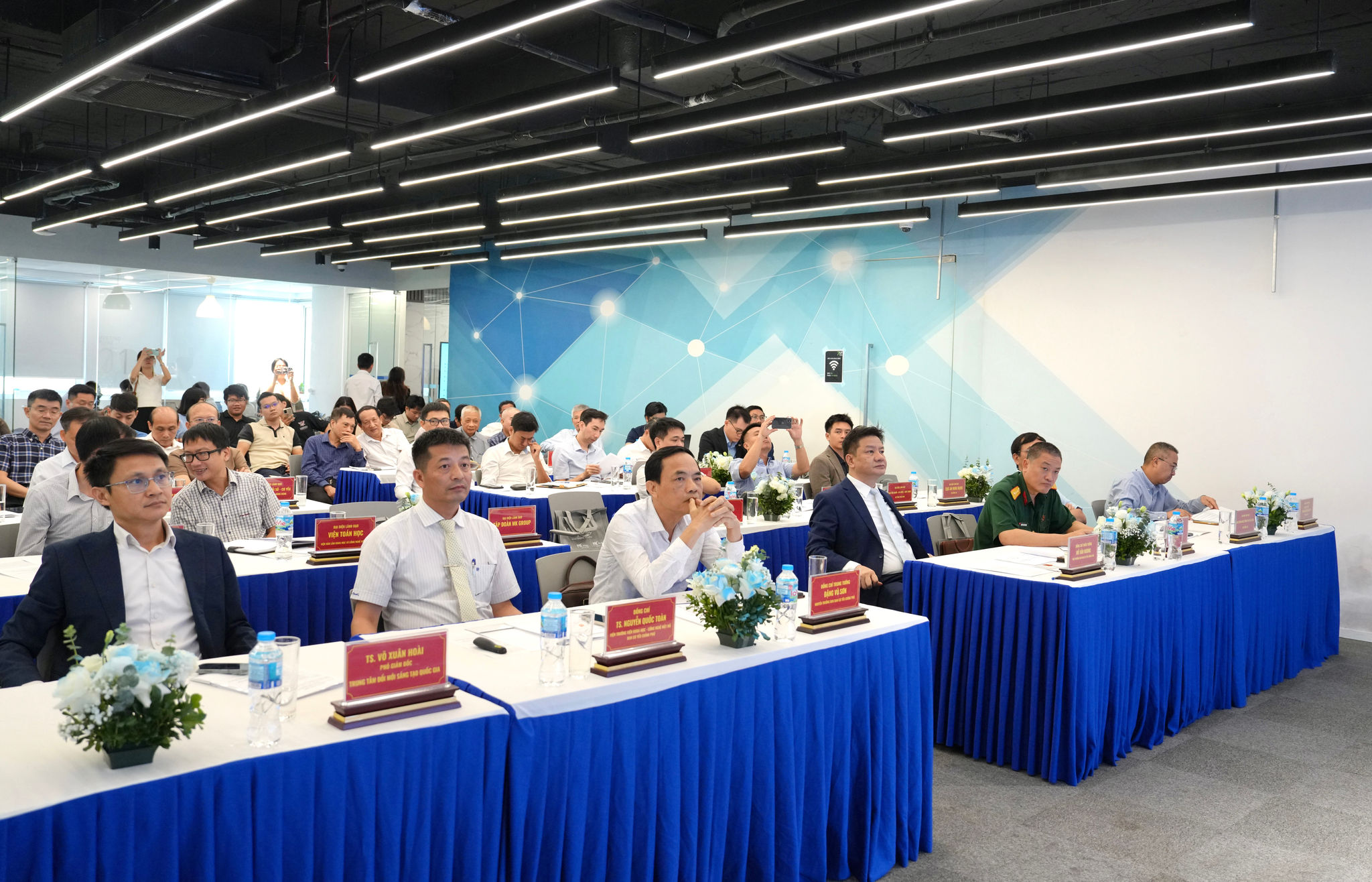 Toàn cảnh Hội thảo “Công bố 3 dự thảo tiêu chuẩn quốc gia về mật mã hậu lượng tử”