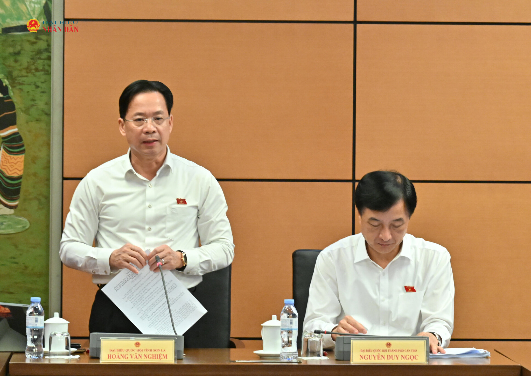 Trưởng đoàn ĐBQH tỉnh Sơn La Hoàng Văn Nghiệm