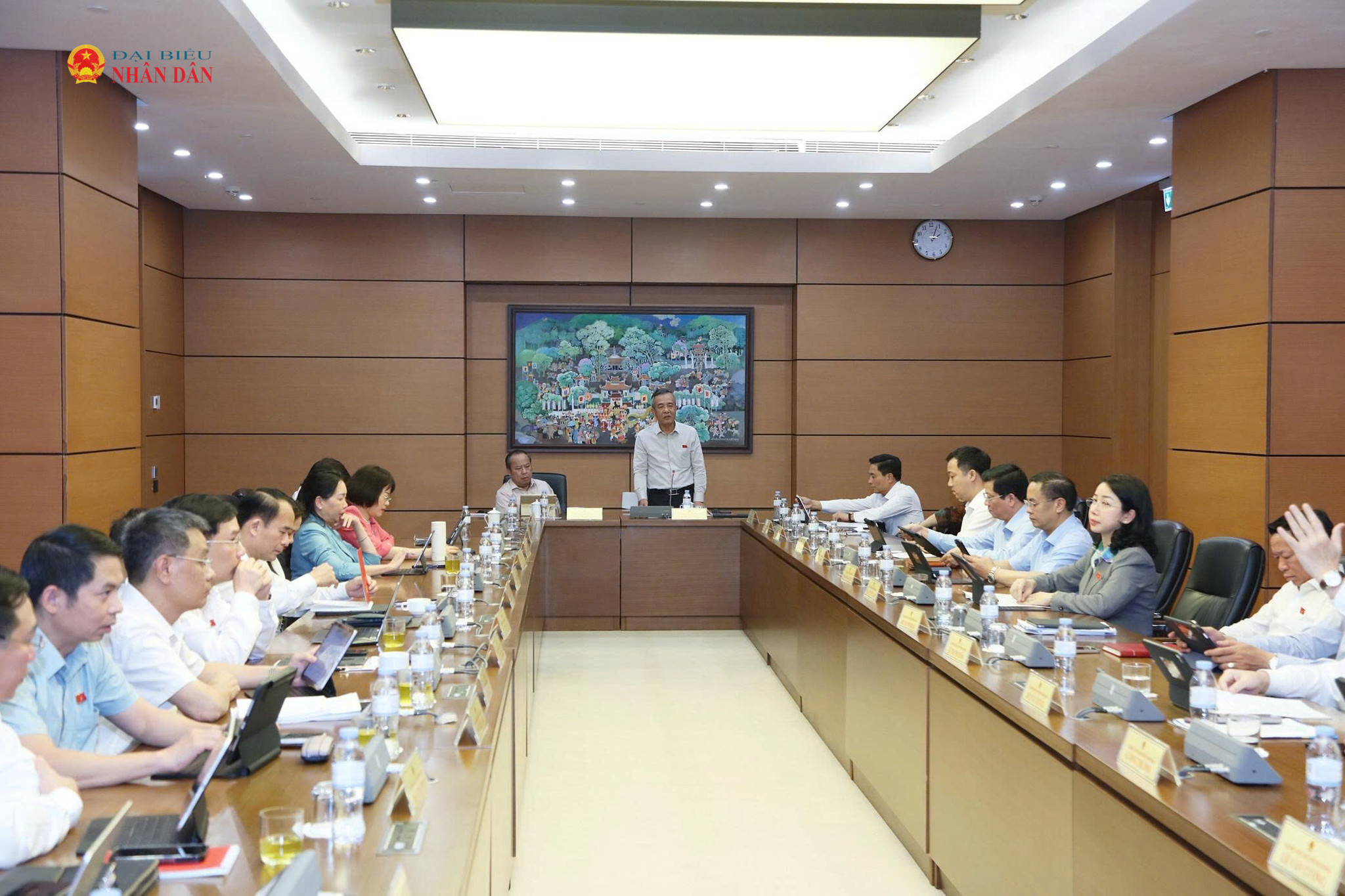 Toàn cảnh thảo luận tổ. Ảnh: An Nhiên