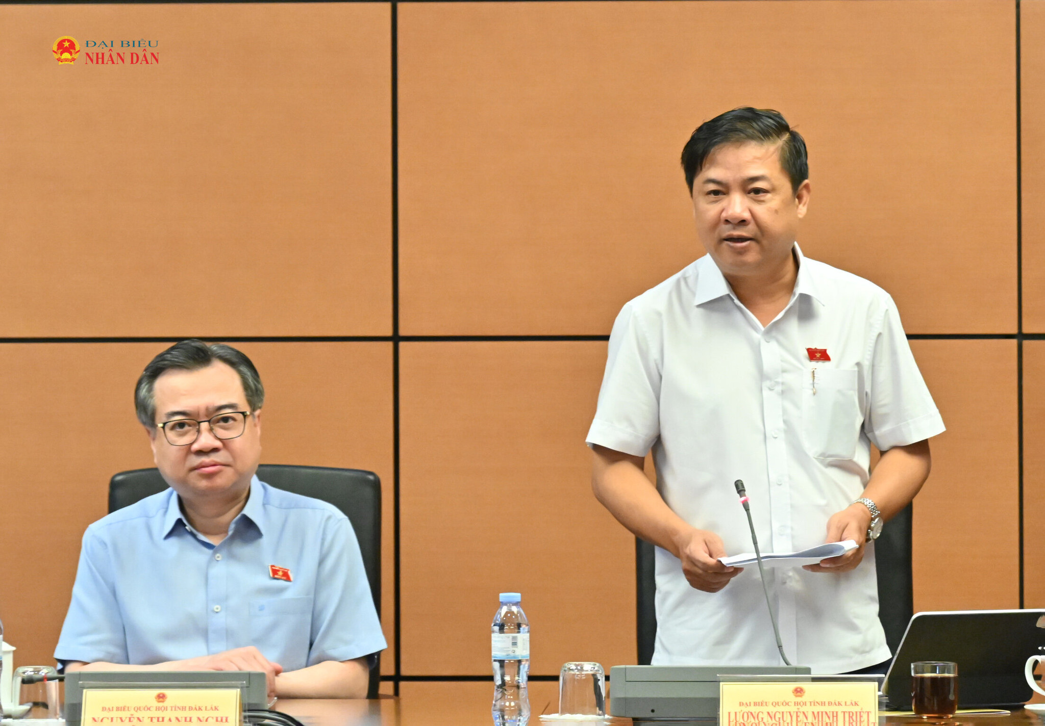 ĐBQH Lương Nguyễn Minh Triết, Trưởng đoàn ĐBQH tỉnh Đắk Lắk, Tổ trưởng Tổ 14 phát biểu.