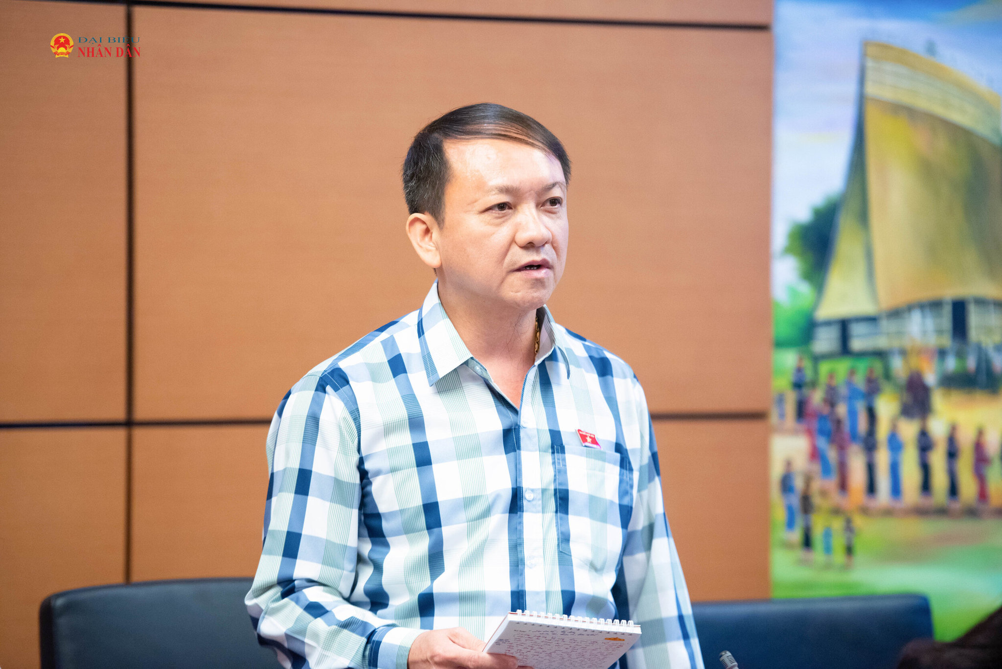 ĐBQH Sầm Minh Hồ (Cao Bằng). Ảnh Xuân Quý