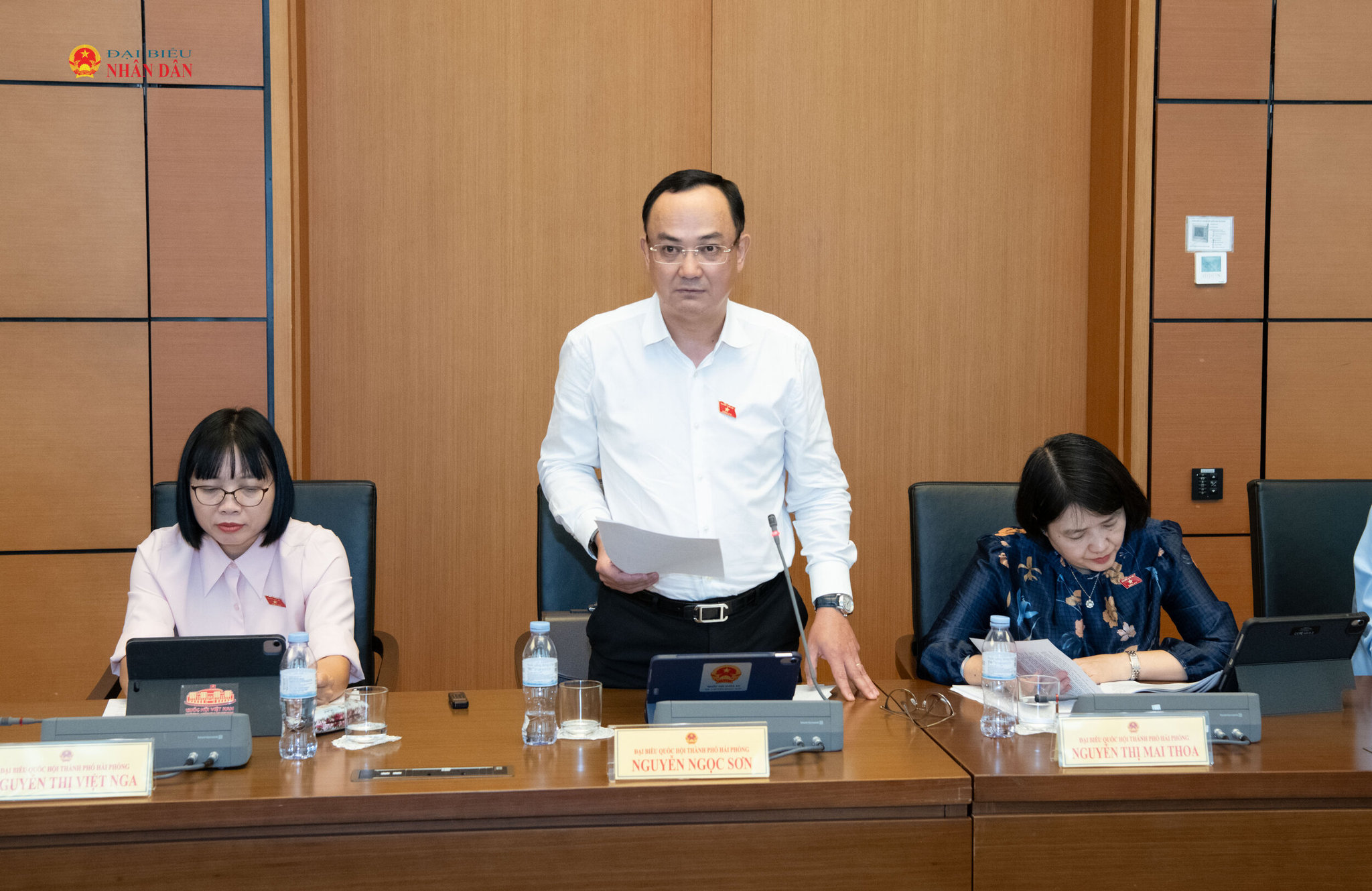 ĐBQH Nguyễn Ngọc Sơn (TP. Hải Phòng) phát biểu thảo luận Tổ 3 Ảnh Lâm Hiển