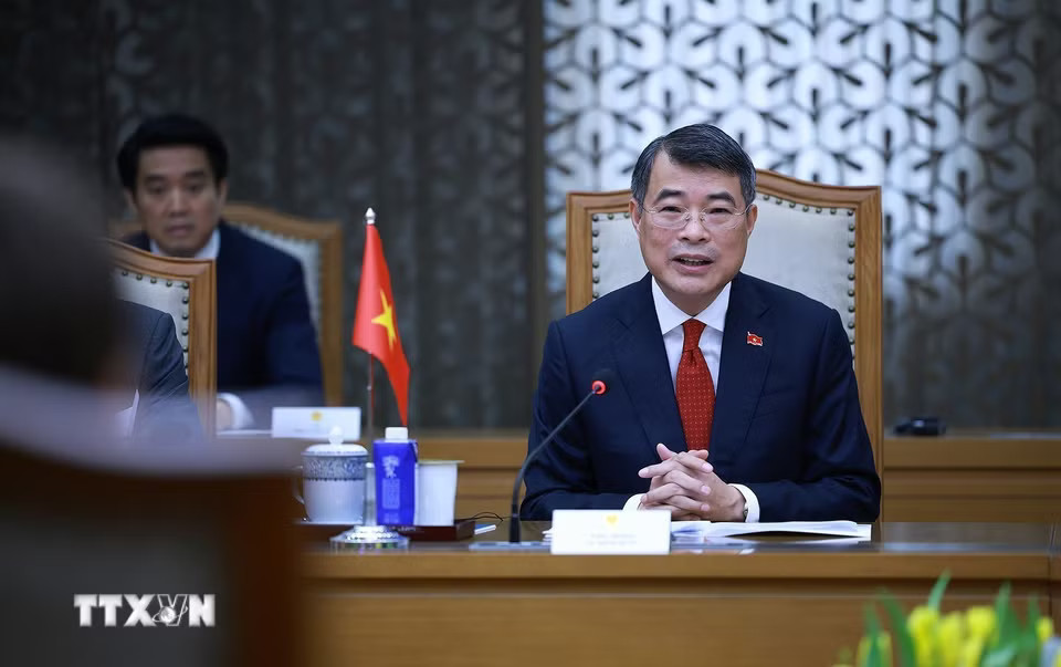 Thủ tướng Lê Minh Hưng phát biểu tại cuộc hội đàm với Thủ tướng Công quốc Liechtenstein Brigitte Haas