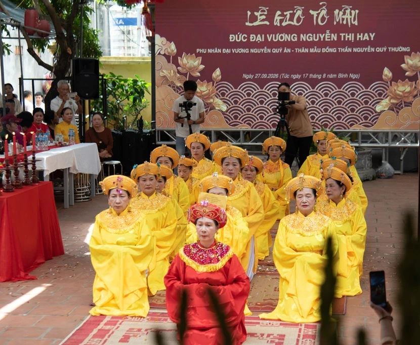 Nhà thờ Chi cụ Đồng Thần tại xóm Đình, làng Đại Mỗ, phường Tây Mỗ - nơi lưu giữ những dấu tích, phường Tây Mỗ - nơi lưu giữ những dấu tích, tư liệu và ký ức về các thế hệ dòng họ Nguyễn Quý.