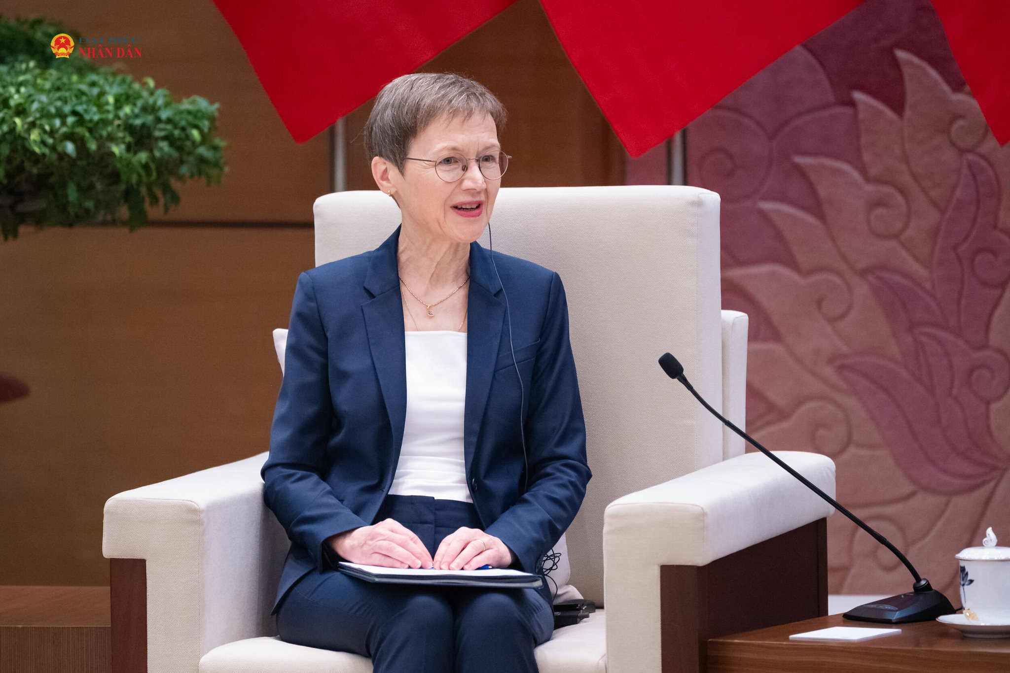 Thủ tướng Công quốc Liechtenstein Brigitte Haas phát biểu tại cuộc hội kiến