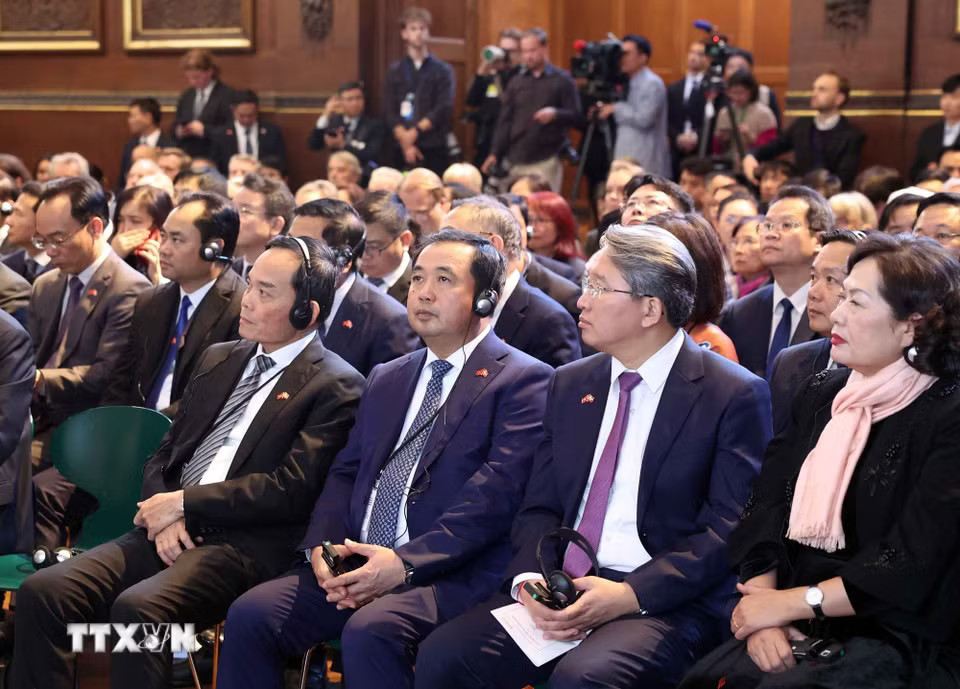 Các đại biểu tham dự cuộc phát biểu chính sách tại Đại học Copenhagen của Tổng Bí thư, Chủ tịch nước Tô Lâm