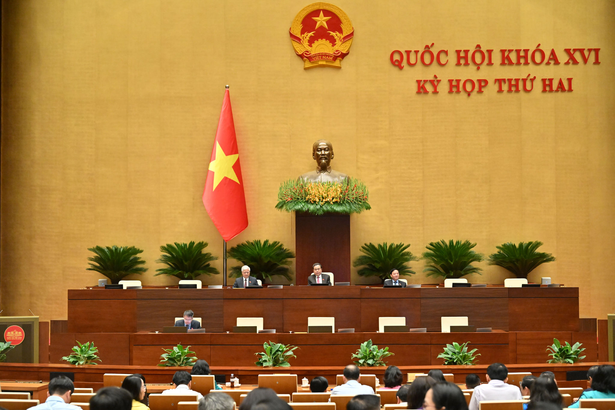 Chủ tịch Quốc hội Trần Thanh Mẫn chủ trì phiên họp
