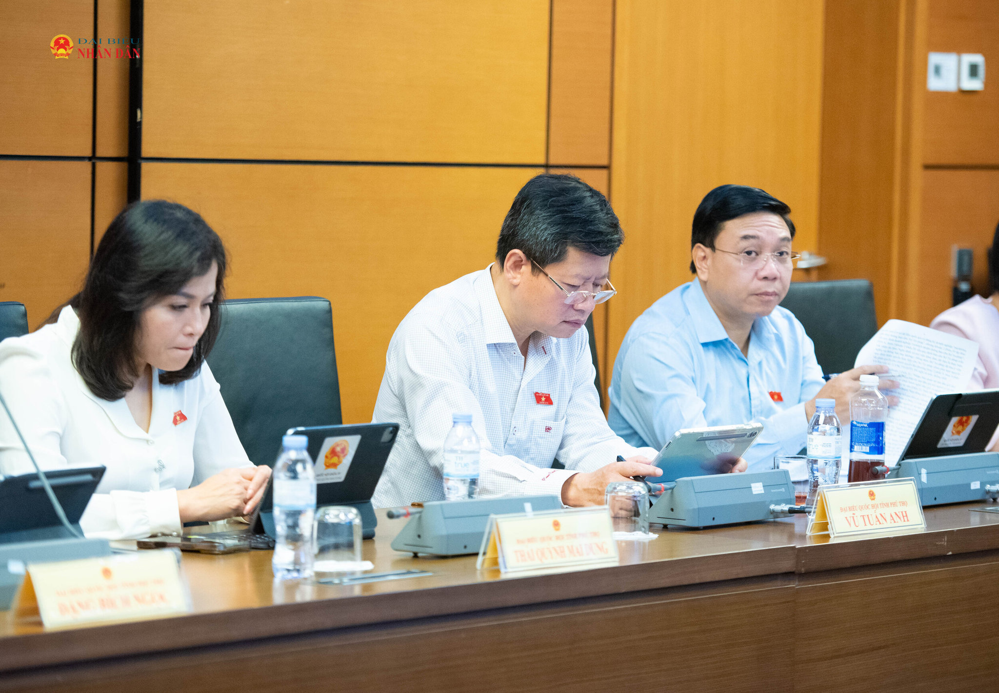 Đoàn ĐBQH tỉnh Phú Thọ. Ảnh Xuân Quý