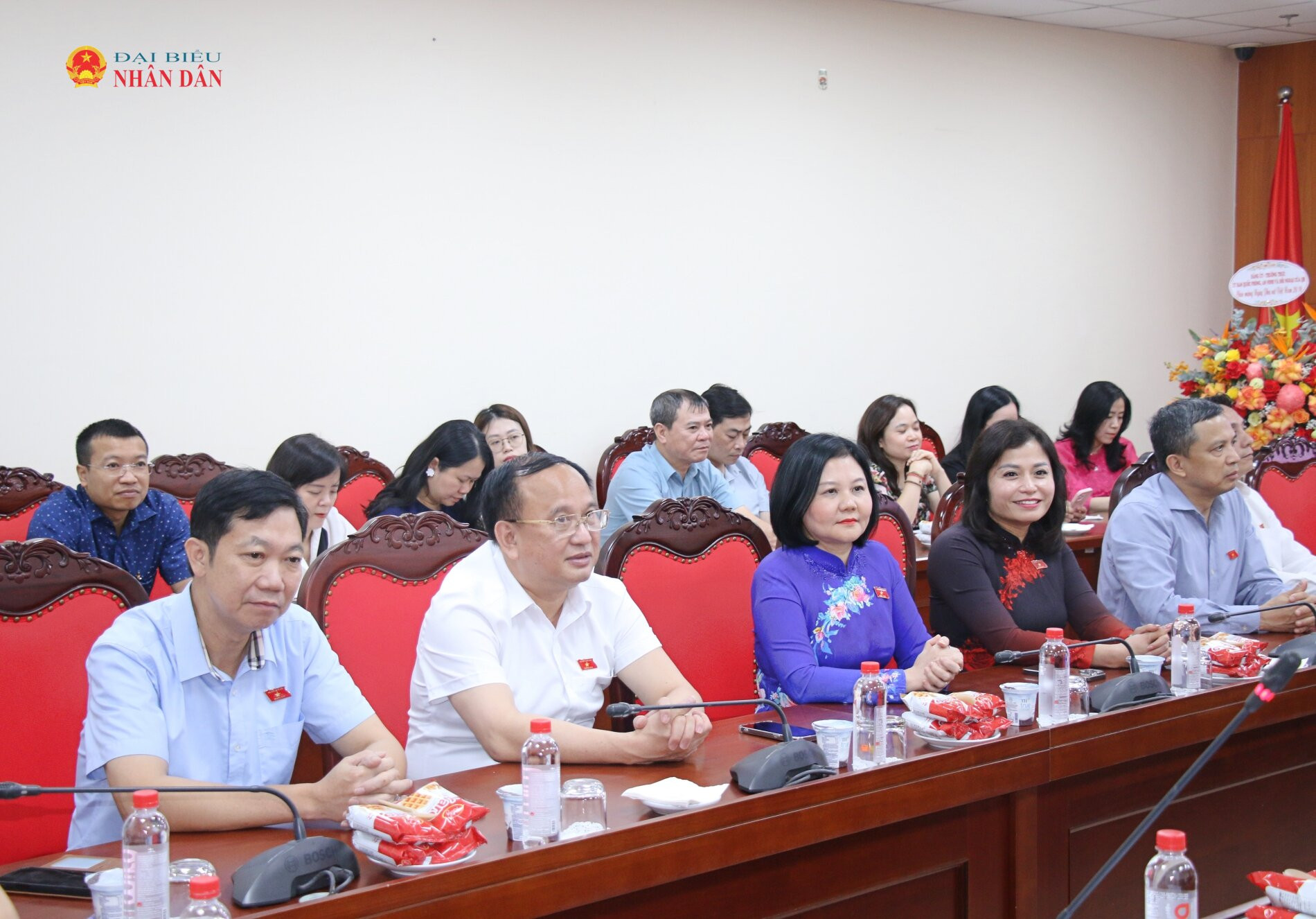 Các đại biểu tham dự buổi lễ