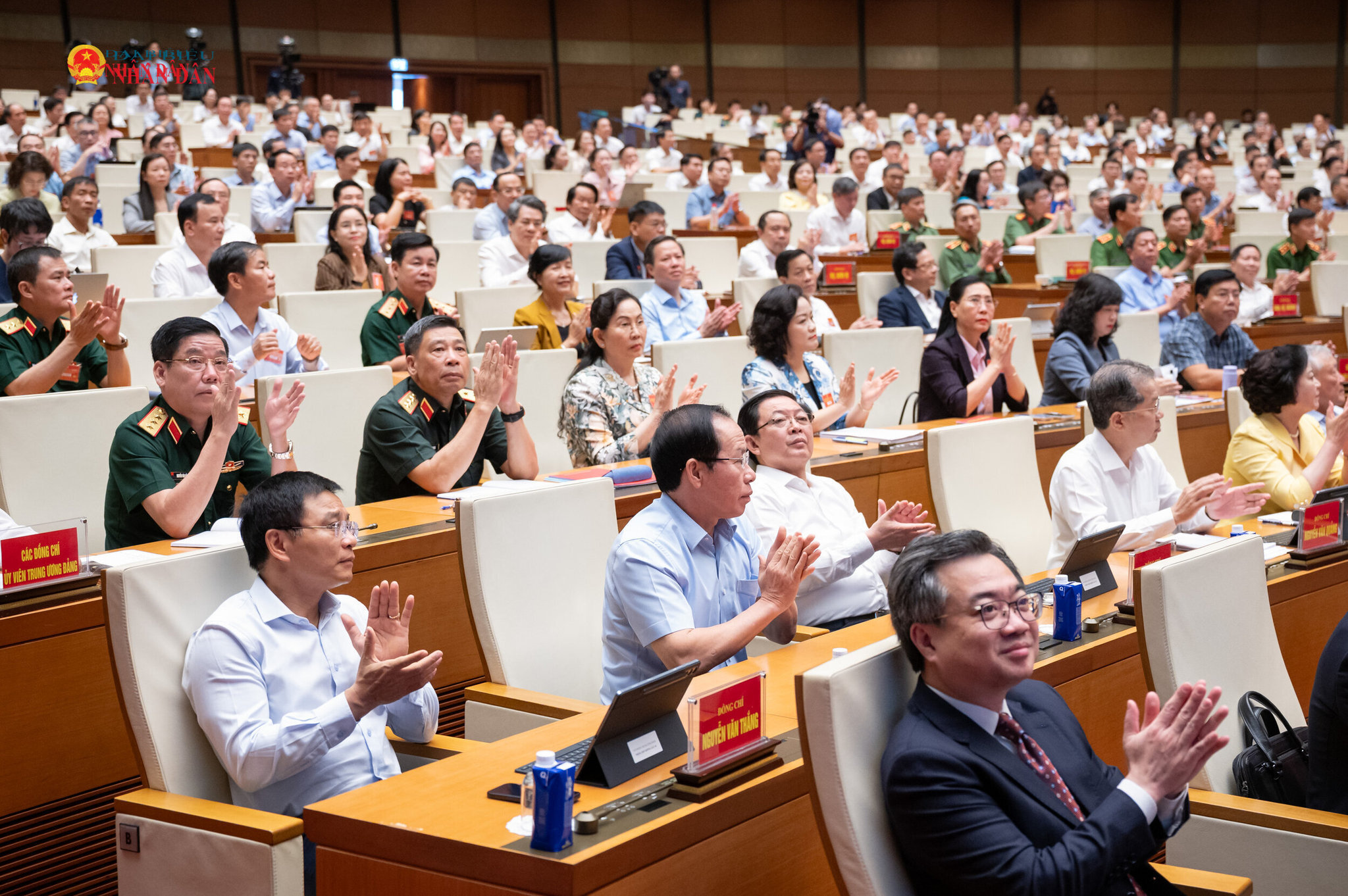 C&aacute;c đại biểu dự Hội nghị to&agrave;n quốc nghi&ecirc;n cứu, học tập, qu&aacute;n triệt v&agrave; triển khai Nghị quyết Hội nghị Trung ương 4