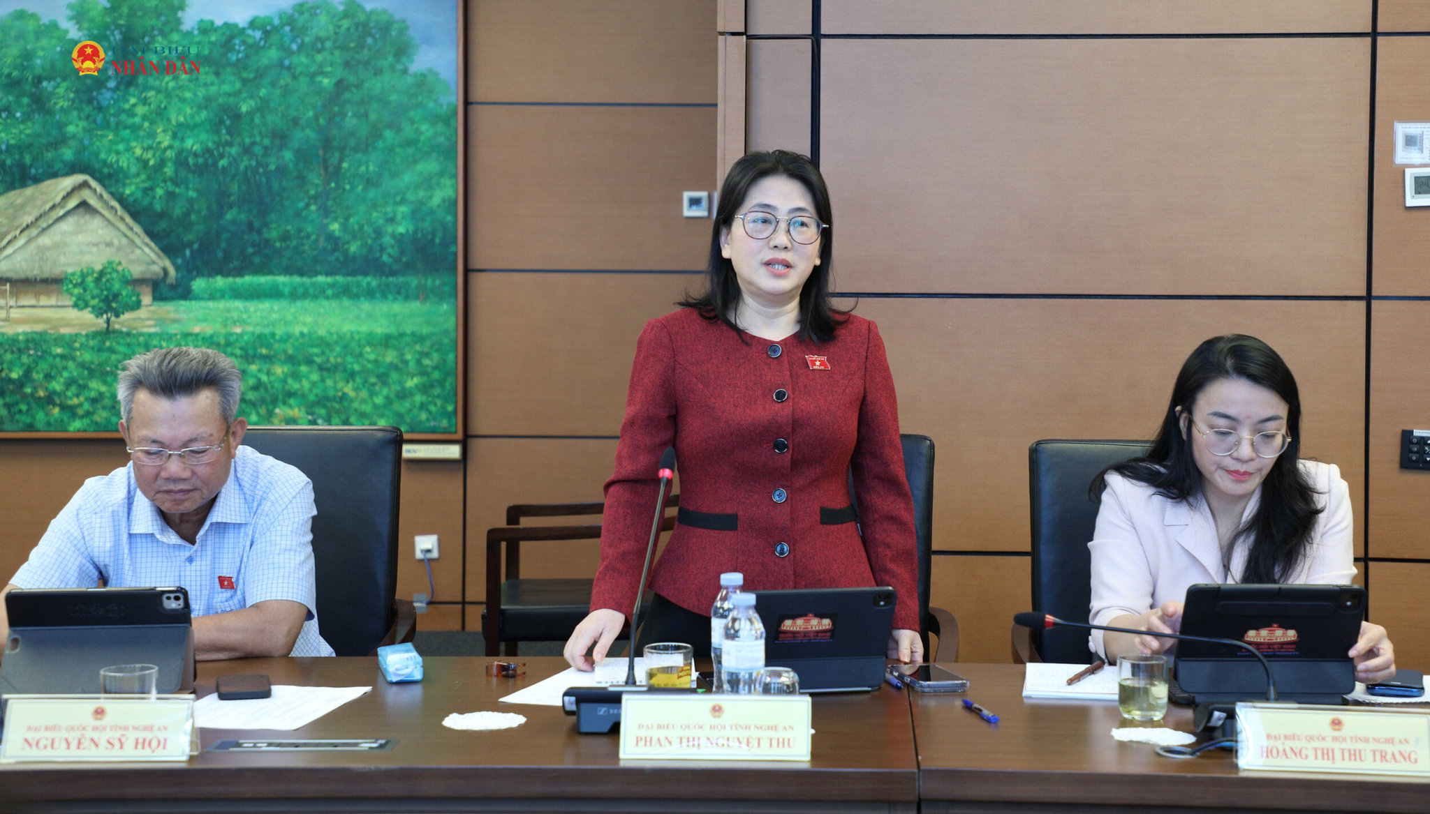 ĐBQH Phan Thị Nguyệt Thu (Nghệ An)