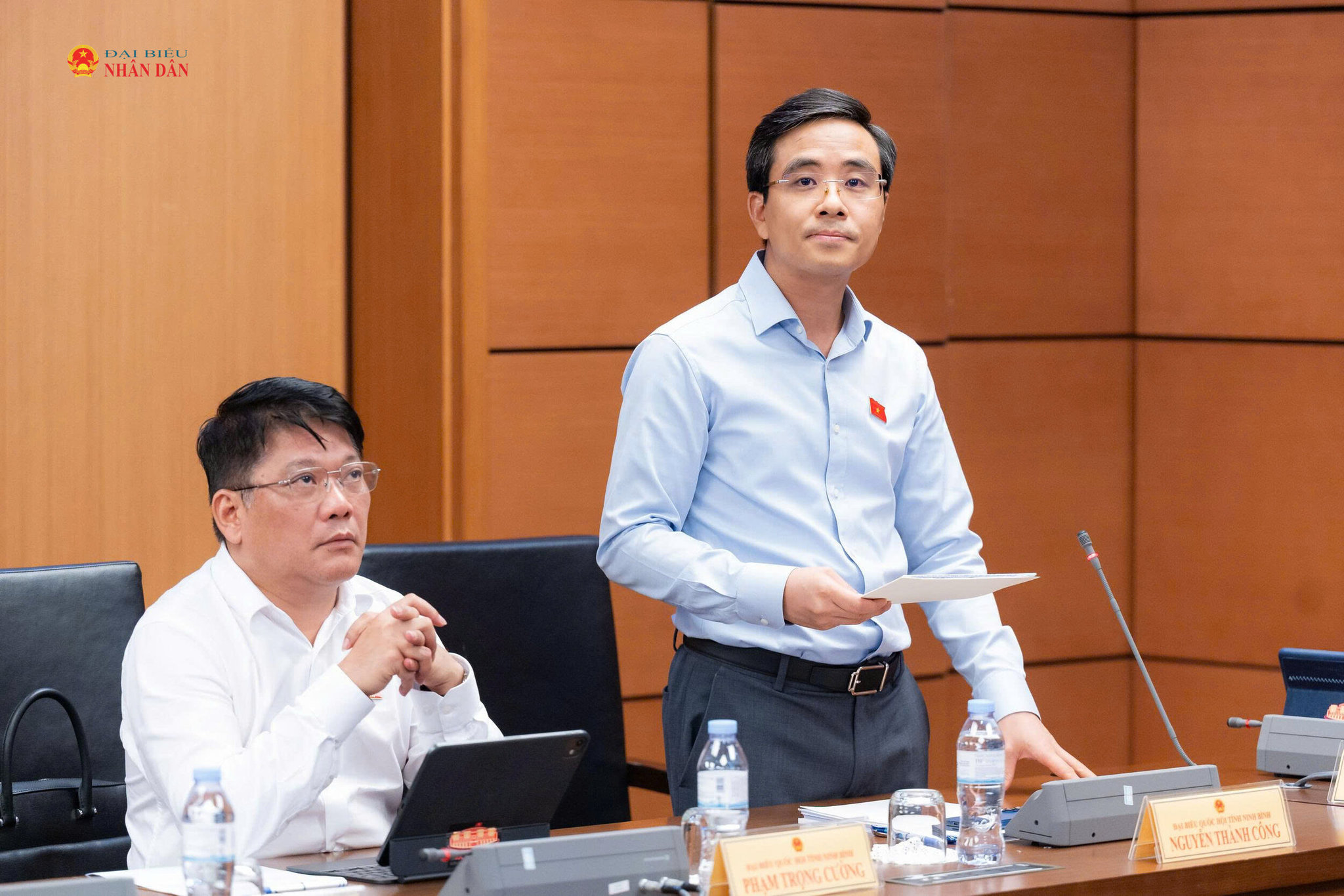 ĐBQH Nguyễn Thành Công (Ninh Bình) phát biểu. Ảnh: Trọng Hiếu