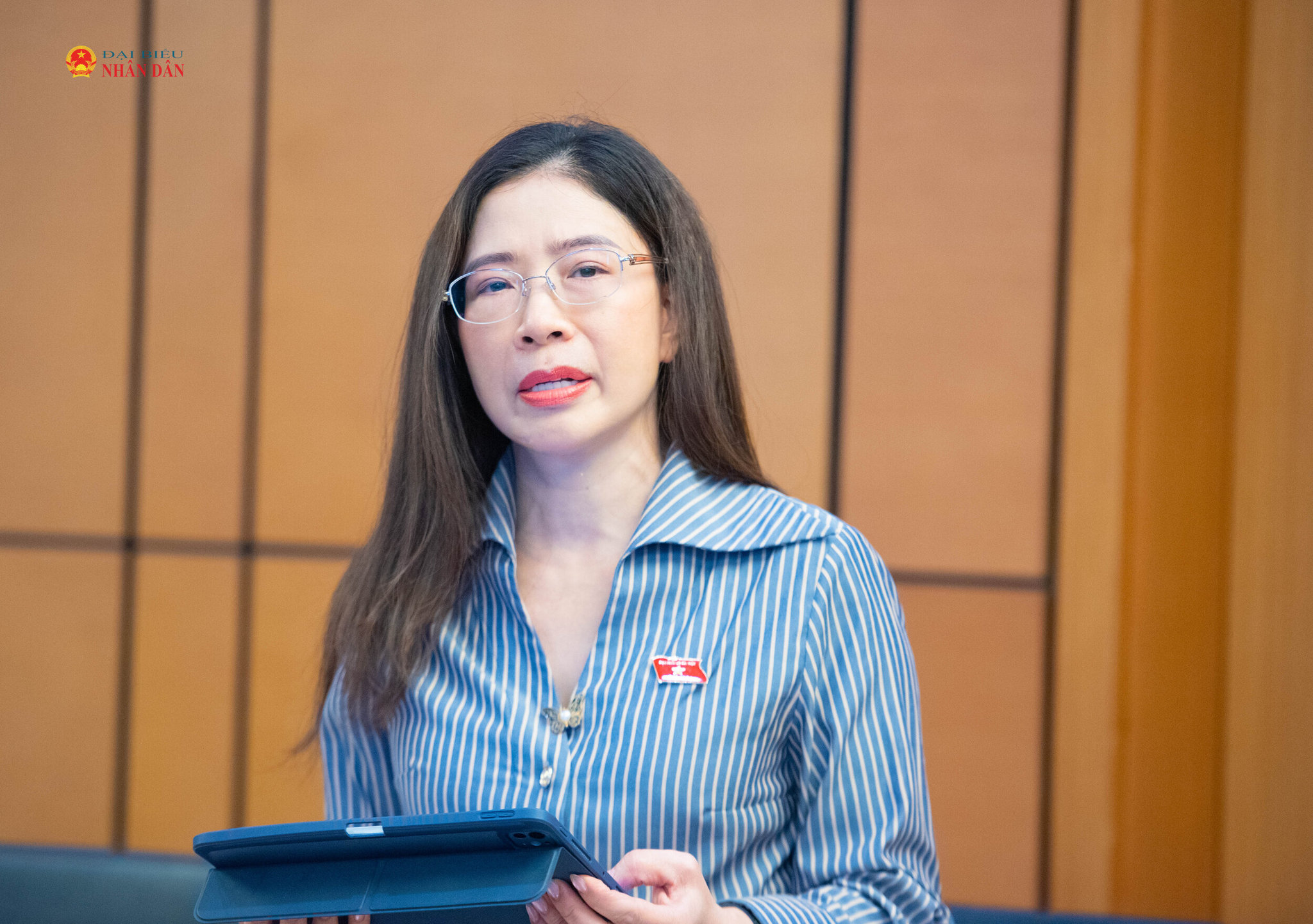 ĐBQH Bùi Thị Kim Tuyến (Phú Thọ).Ảnh Xuân Quý