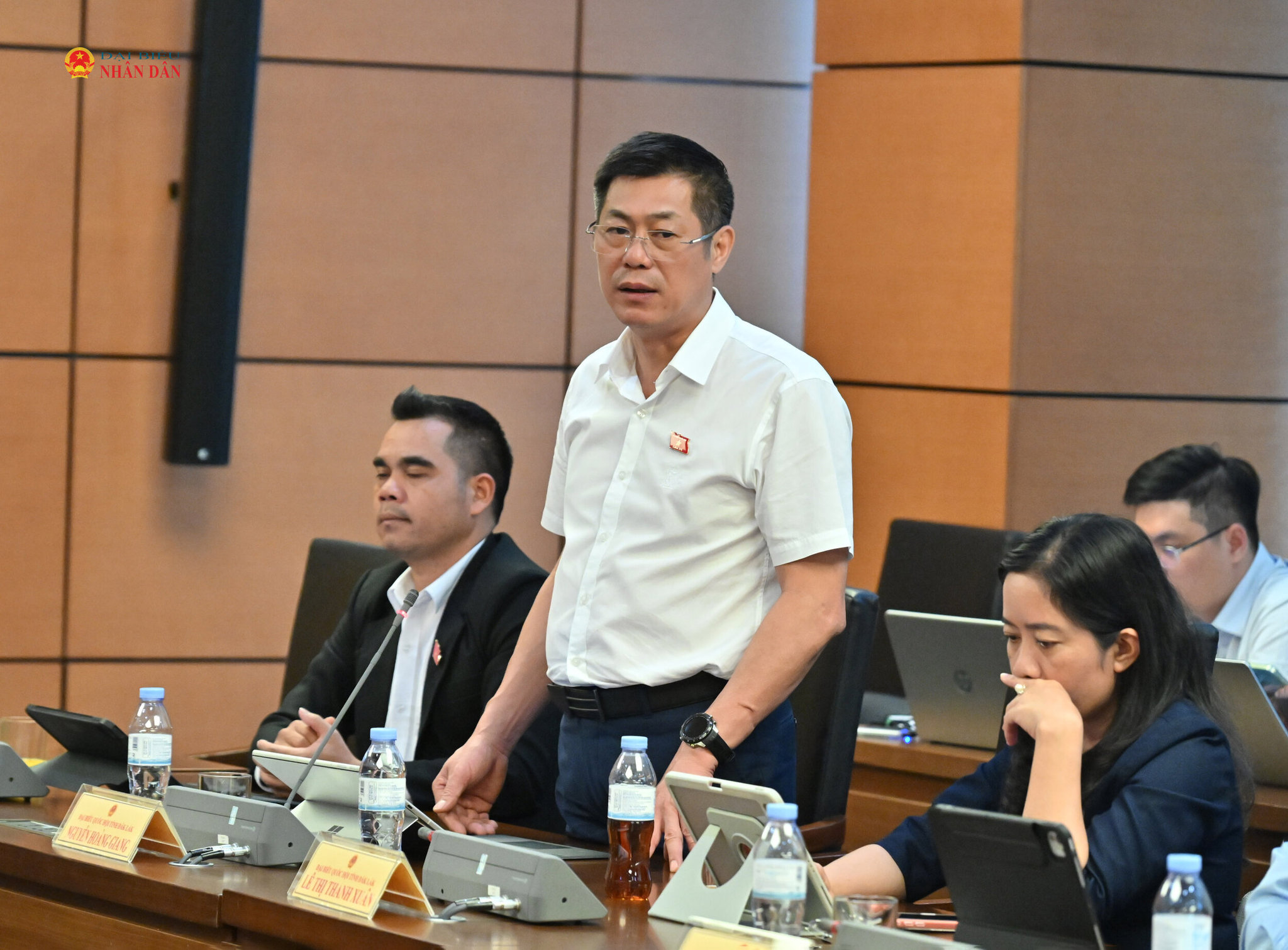 ĐBQH Nguyễn Hoàng Giang (Đắk Lắk)