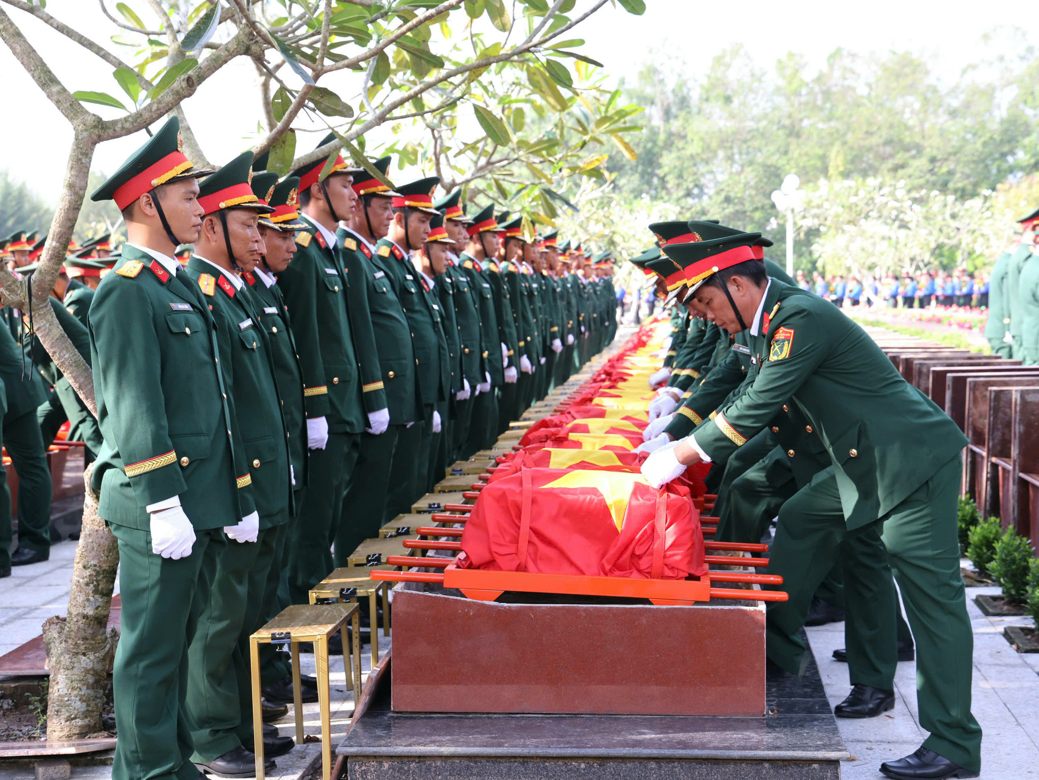 Sở Nội vụ TP. Cần Thơ đã thực hiện xác định được 9 trường hợp hài cốt liệt sĩ còn thiếu thông tin bằng phương pháp giám định ADN