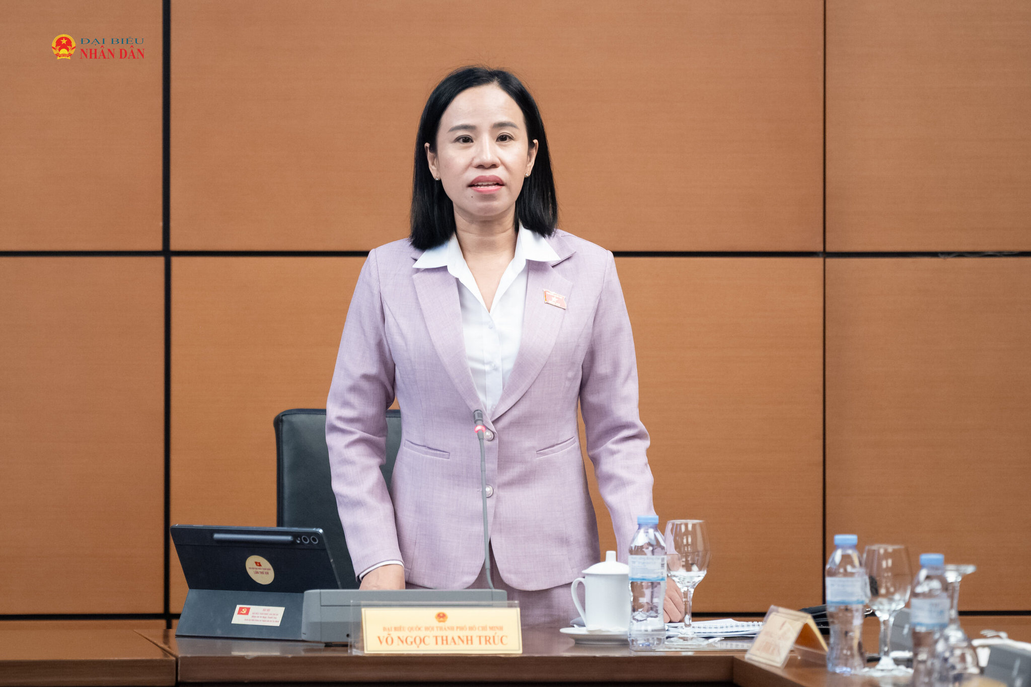 ĐBQH Võ Ngọc Thanh Trúc (TP. Hồ Chí Minh) phát biểu