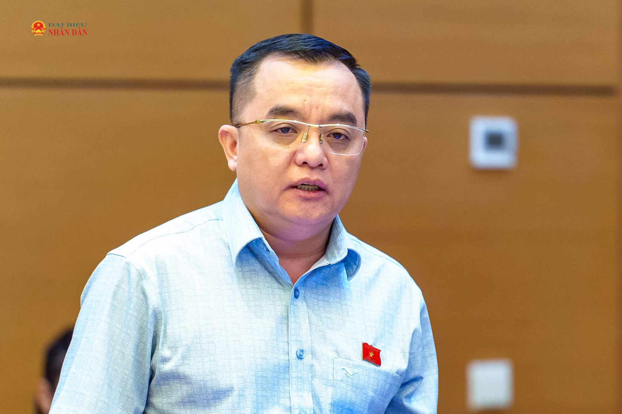 ĐBQH Huỳnh Ngọc Liêm (Tỉnh Lâm Đồng) phát biểu thảo luận. Ảnh: Tiến Cường
