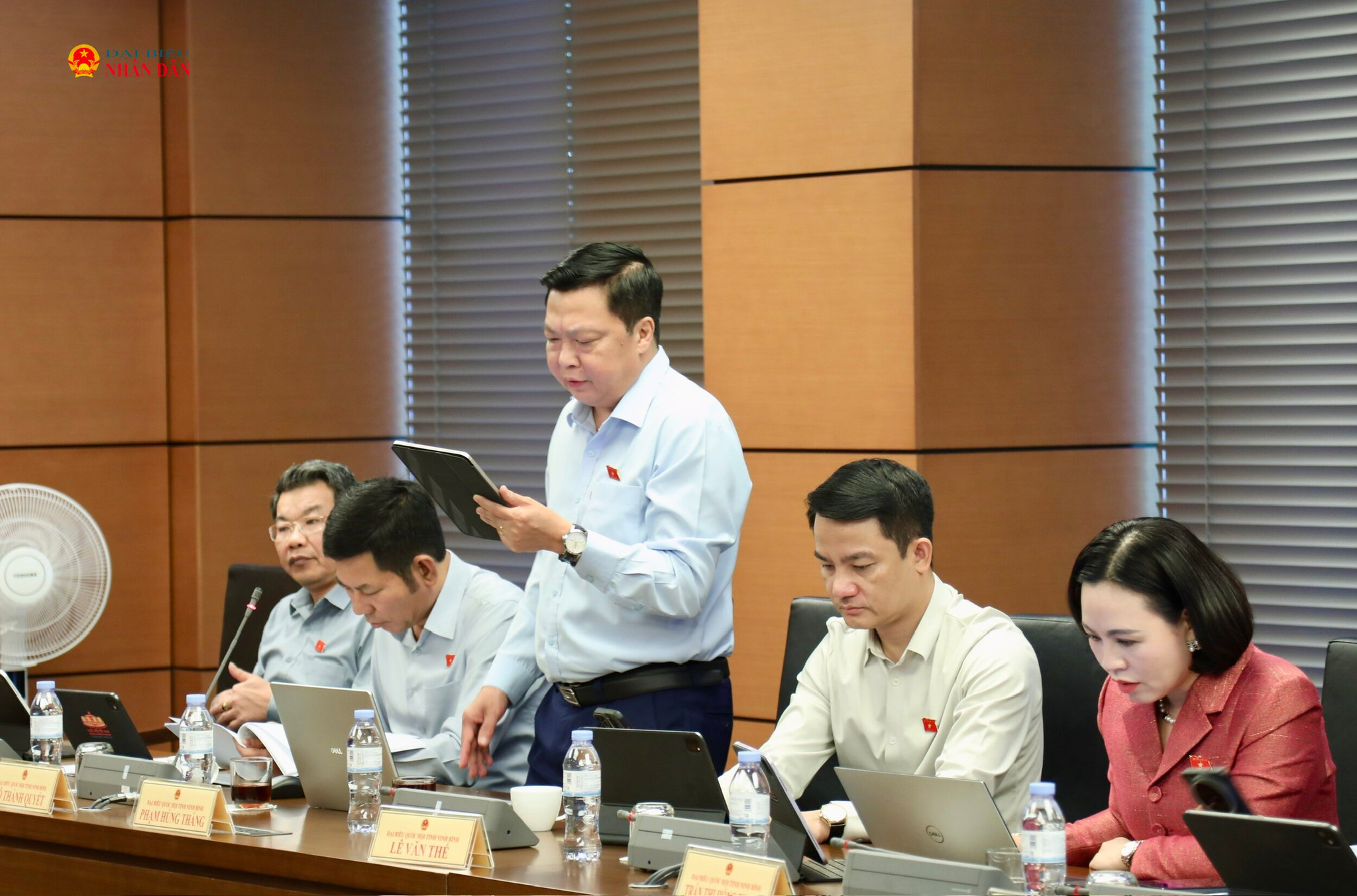 ĐBQH Phạm Hùng Thắng (Ninh Bình) phát biểu ảnh: Trọng Hiếu