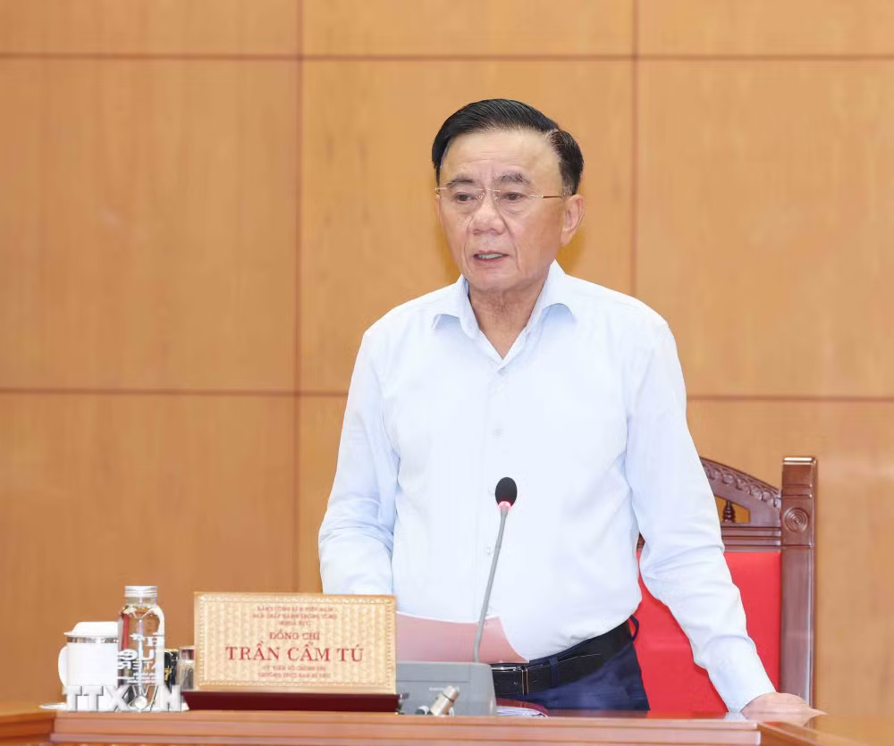 Đồng chí Trần Cẩm Tú, Ủy viên Bộ Chính trị, Thường trực Ban Bí thư, Trưởng Ban Chỉ đạo Trung ương phát biểu kết luận phiên họp. (Ảnh: Phương Hoa/TTXVN) Thường trực Ban Bí thư Trần Cẩm Tú, Trưởng Ban Chỉ đạo Trung ương kỷ niệm các ngày lễ lớn và sự kiện lịch sử quan trọng của đất nước giai đoạn 2026-2030 phát biểu kết luận phiên họp