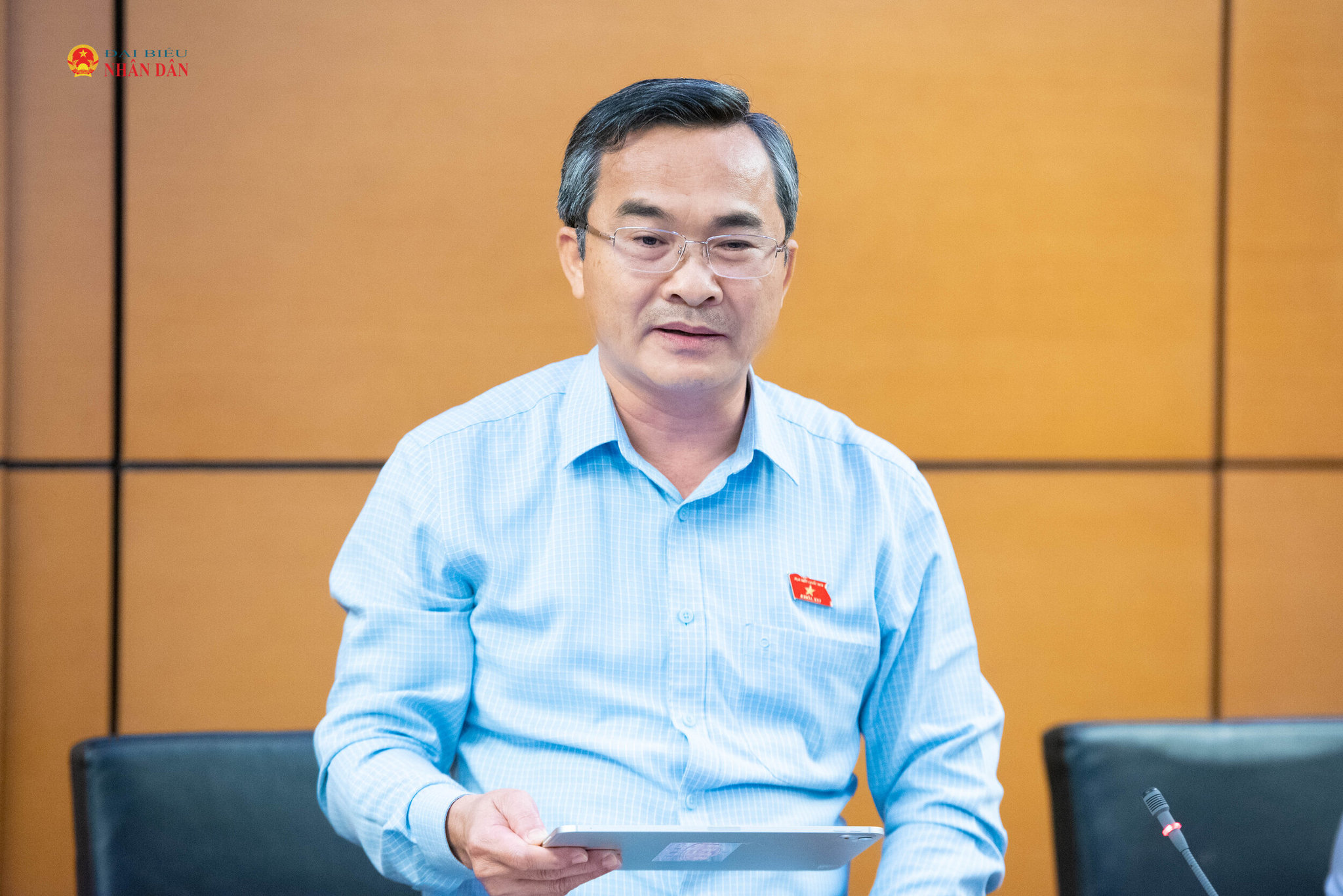 ĐBQH Nguyễn Phi Hùng (TP.Đà Nẵng). Ảnh Xuân Quý (2)