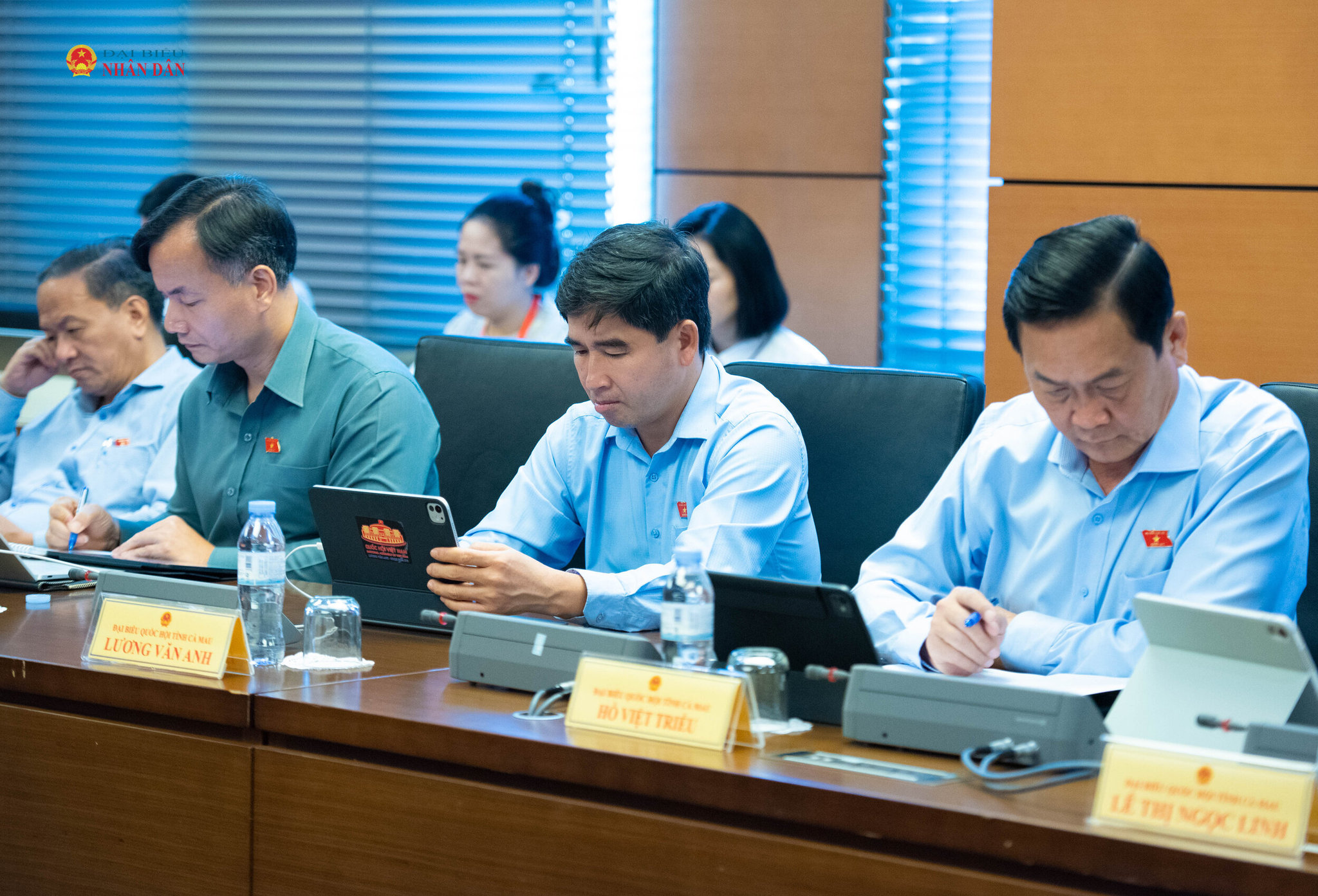 Đoàn ĐBQH tỉnh Cà Mau. Ảnh Xuân Quý