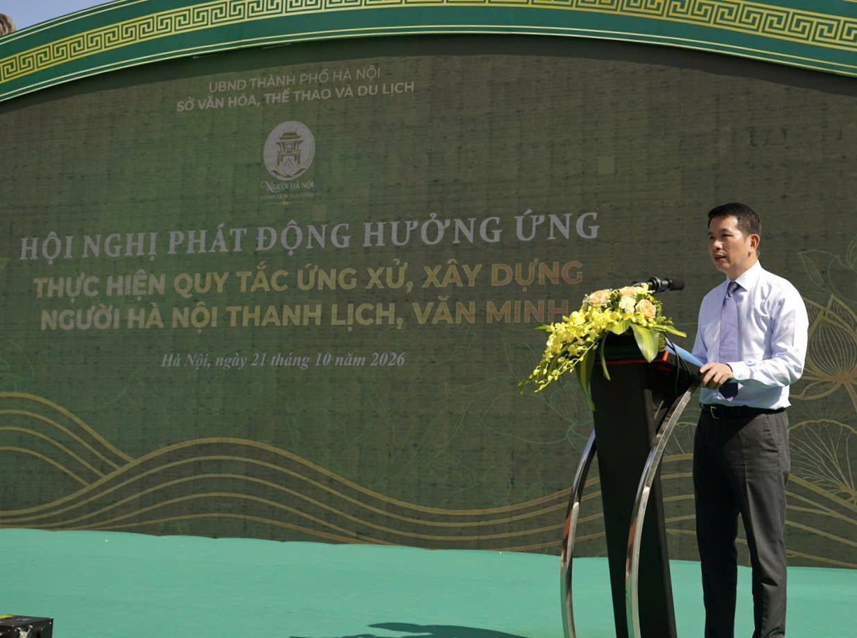 Giám đốc Sở Văn hóa, Thể thao và Du lịch Hà Nội Phạm Tuấn Long phát biểu tại hội nghị