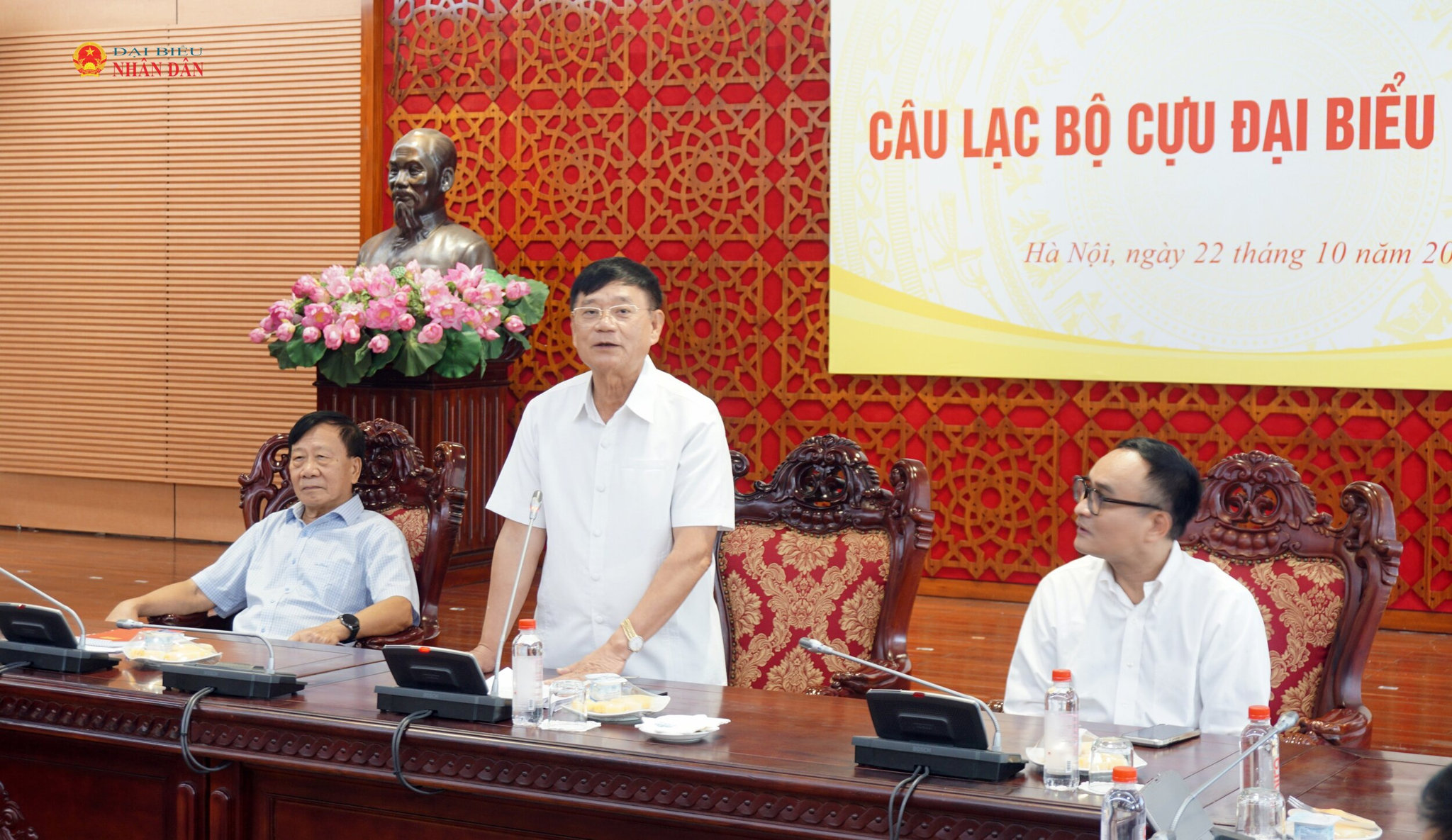 Nguyên Ủy viên Trung ương Đảng, nguyên Trưởng Ban Công tác đại biểu, Chủ nhiệm Câu lạc bộ Cựu đại biểu Quốc hội Trần Văn Túy phát biểu