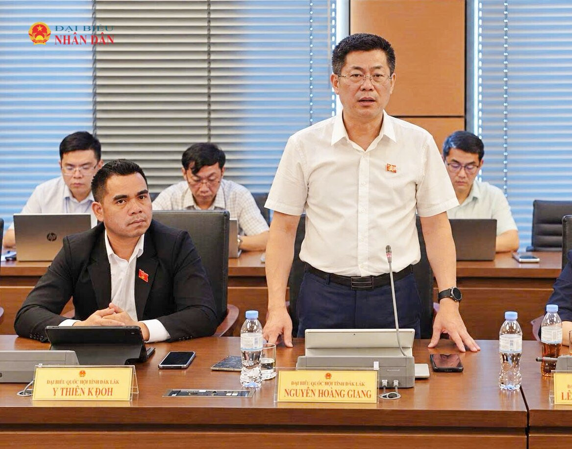 ĐBQH Nguyễn Hoàng Giang (Đắk Lắk)