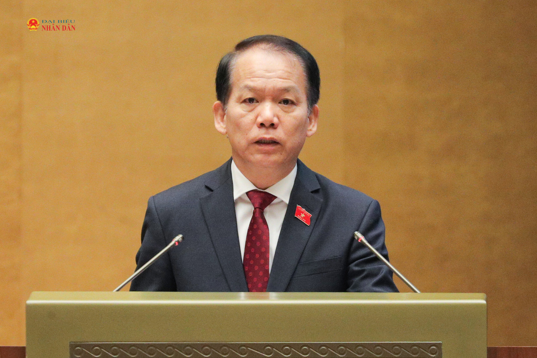 Bộ trưởng Bộ Tư pháp Hoàng Thanh Tùng