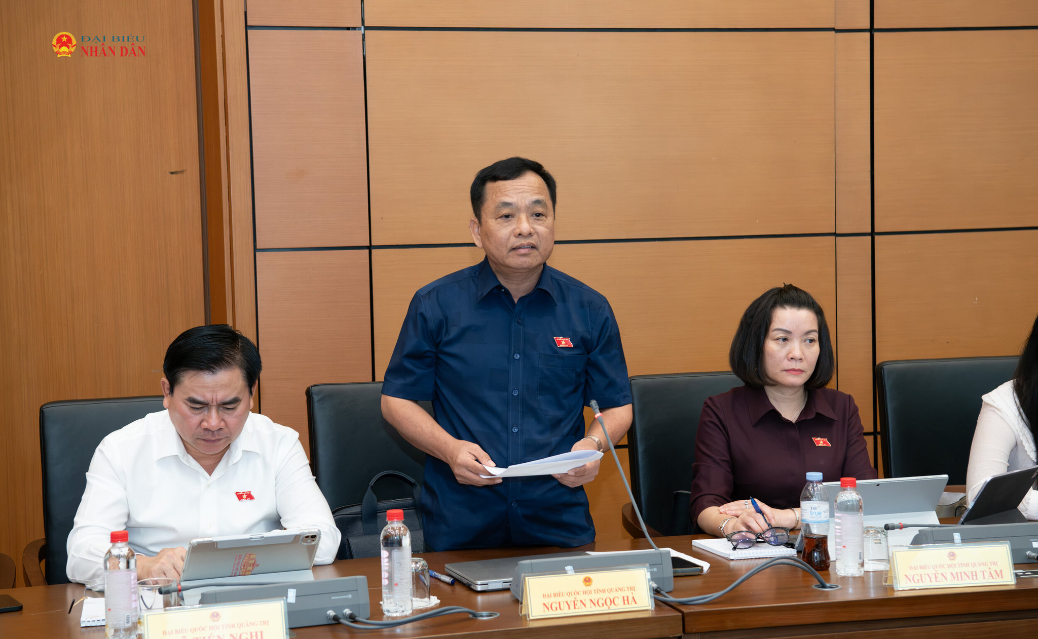 ĐBQH Nguyễn Ngọc Hà (Quảng Trị) phát biểu