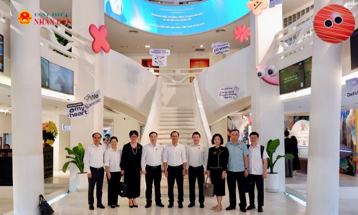 Ủy ban Văn hóa và Xã hội khảo sát tại Công ty CP DatViet VAC Group Holdings