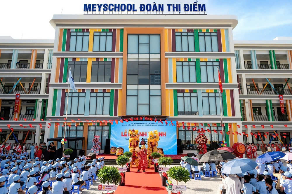 Trường Meyschool Đoàn Thị Điểm có tổng vốn đầu tư khoảng 250 tỷ đồng.