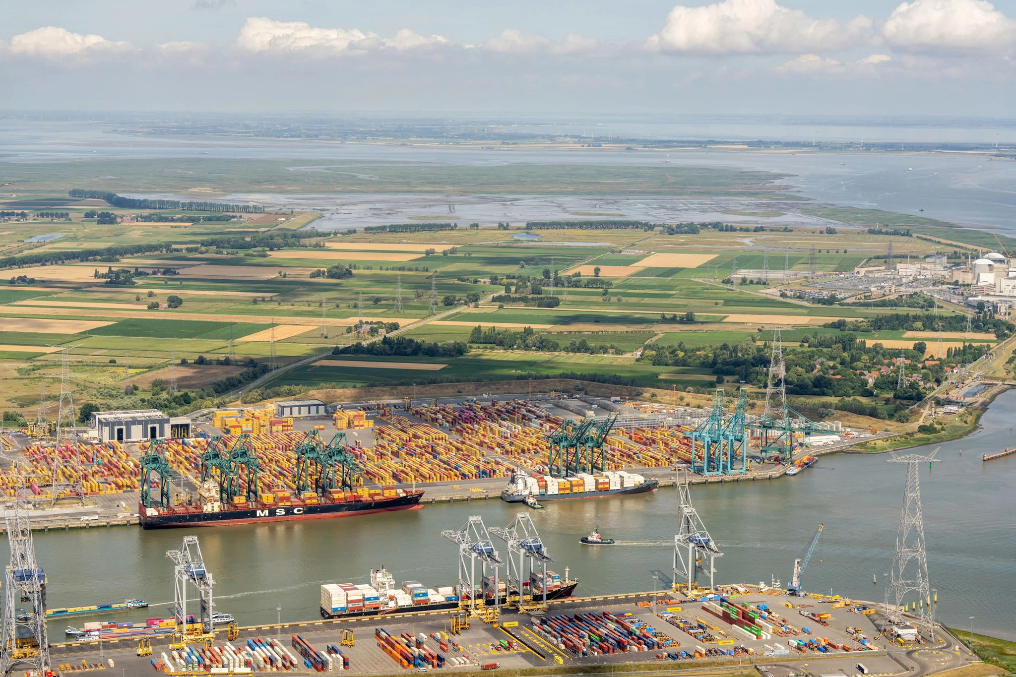 Cảng Antwerp-Bruges