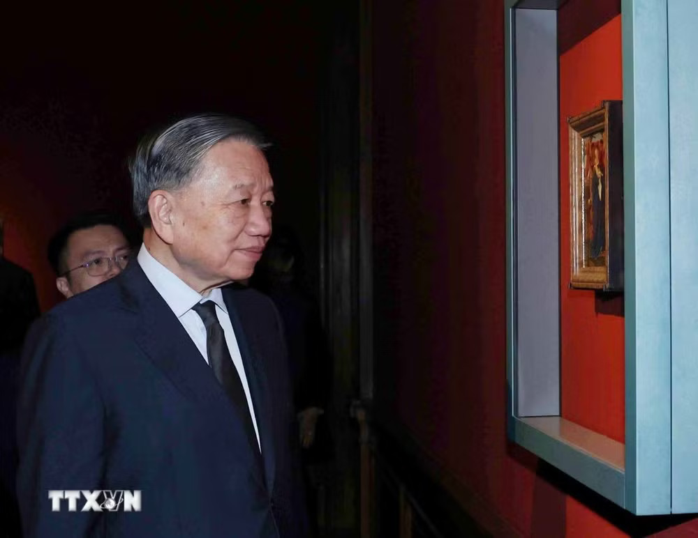 Tổng Bí thư, Chủ tịch nước tham quan Bảo tàng Mỹ thuật Hoàng gia Antwerp của Bỉ