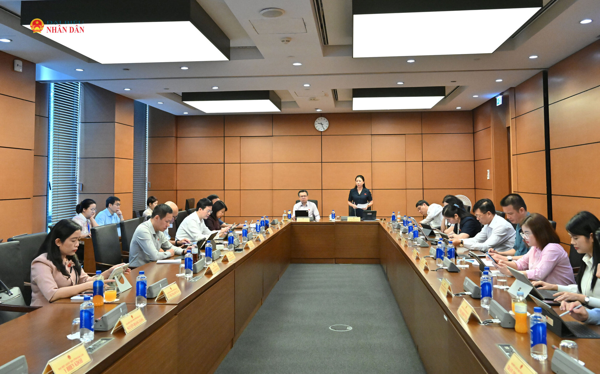 Trưởng đoàn ĐBQH tỉnh Tuyên Quang Lê Thị Kim Dung