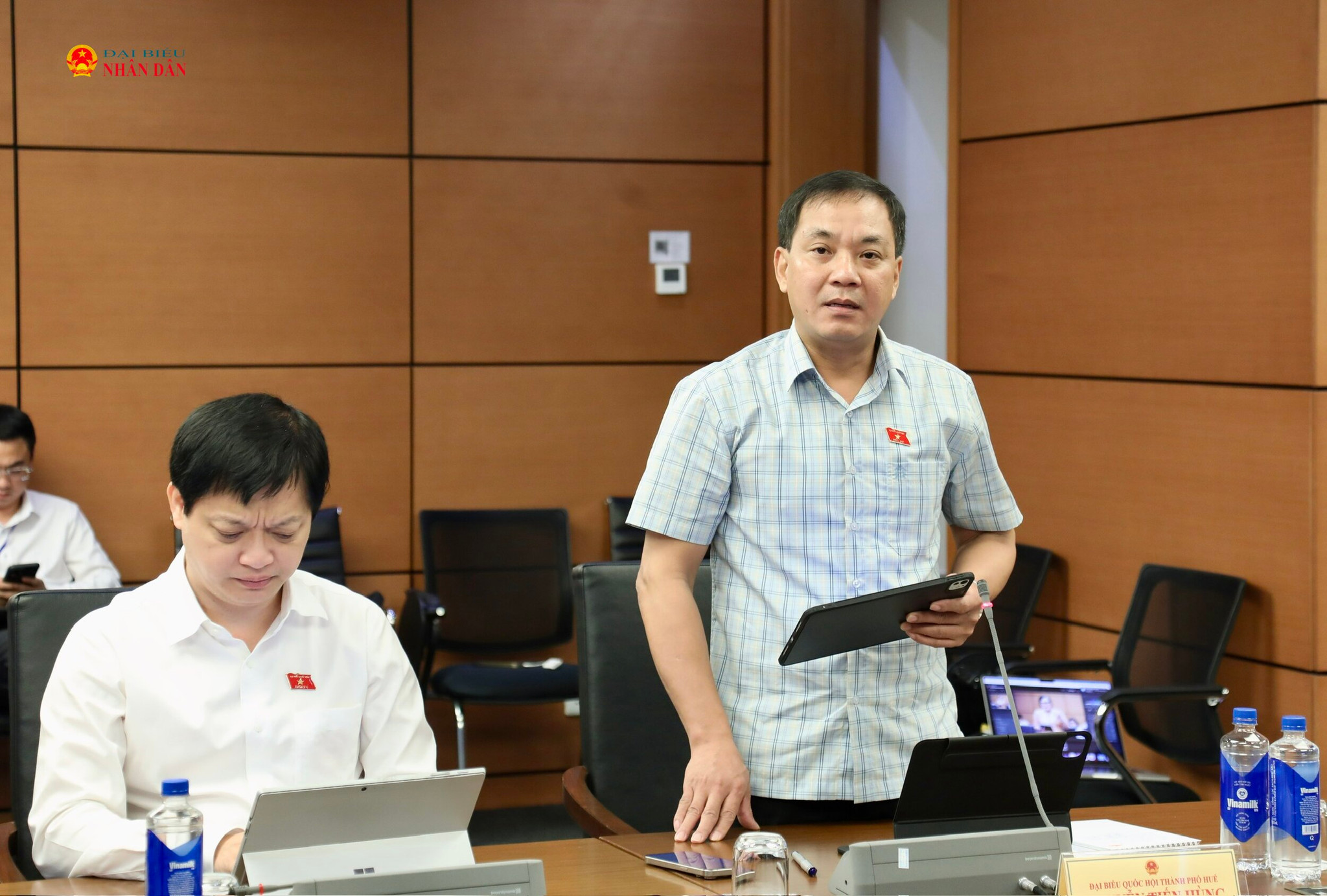 ĐBQH Nguyễn Tiến Hùng (TP. Huế) phát biểu