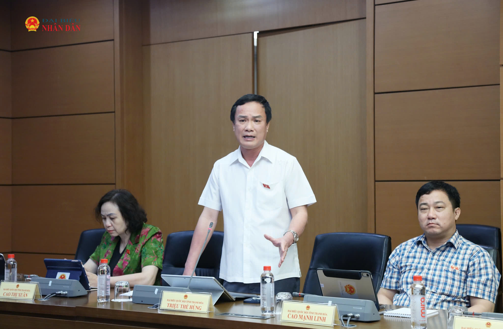 ĐBQH Triệu Thế Hùng (Thanh Hóa) phát biểu thảo luận tổ