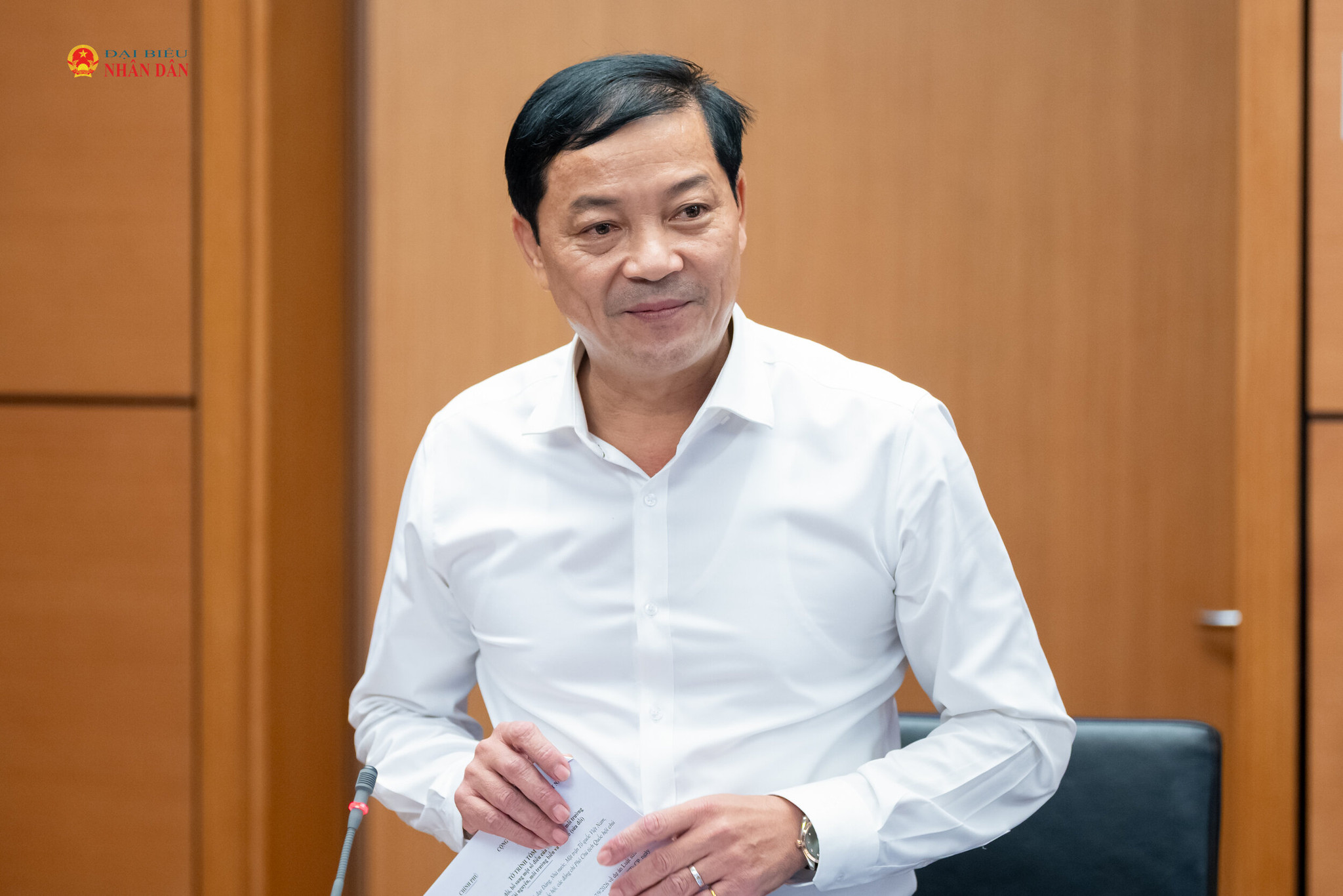 Thứ trưởng Bộ Nông nghiệp và Môi trường Lê Trọng Yên phát biểu thảo luận tại tổ 2