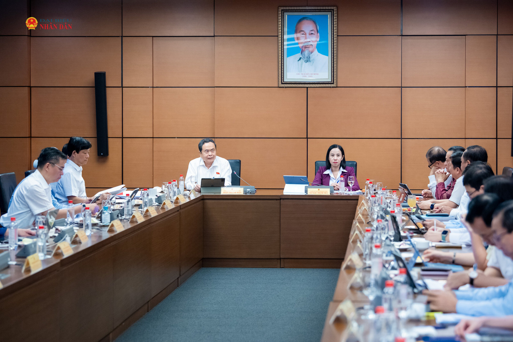 Chủ tịch Quốc hội Trần Thanh Mẫn phát biểu thảo luận tại tổ 2