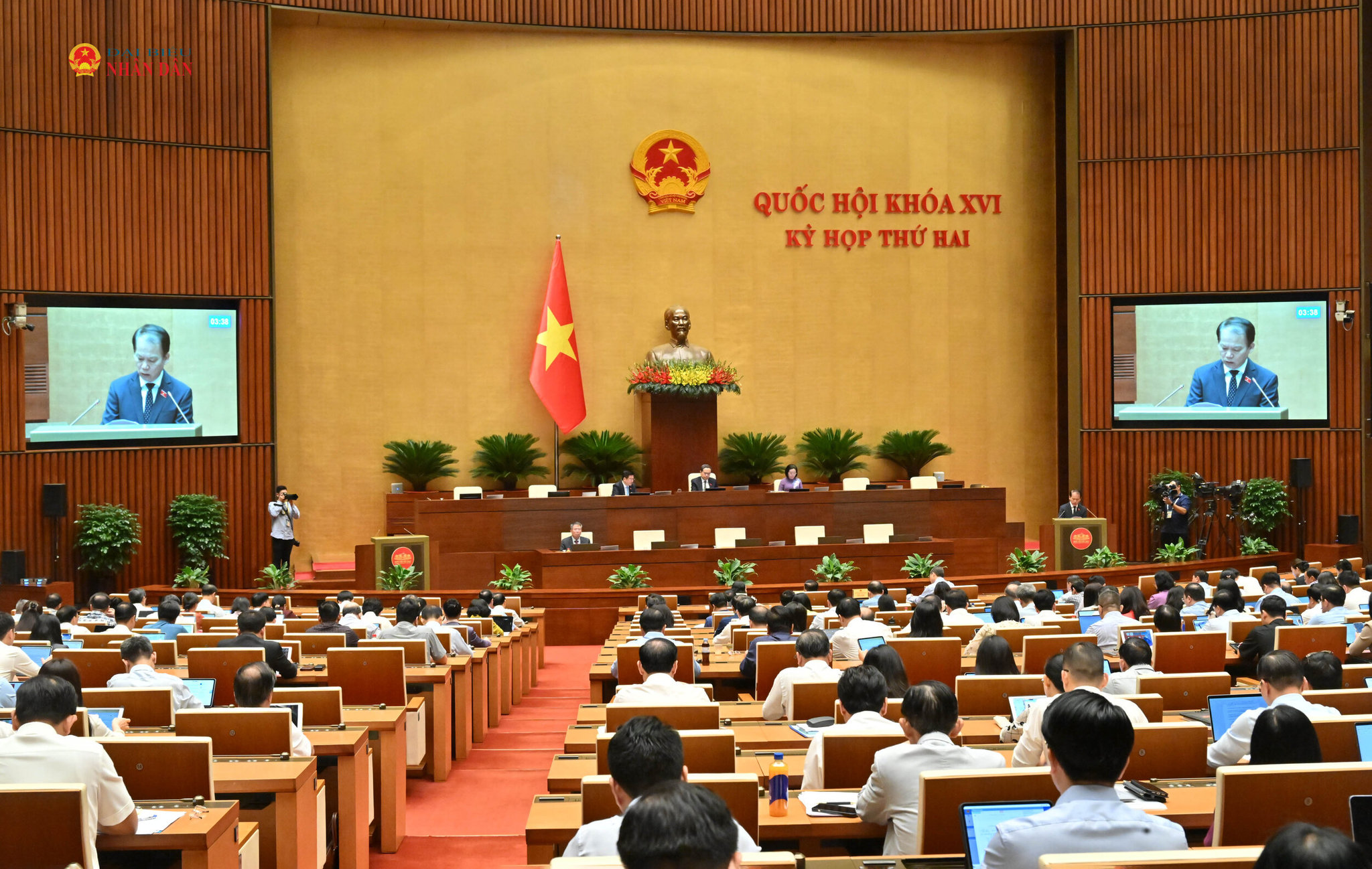 Bộ trưởng Bộ Tư pháp Hoàng Thanh Tùng 1