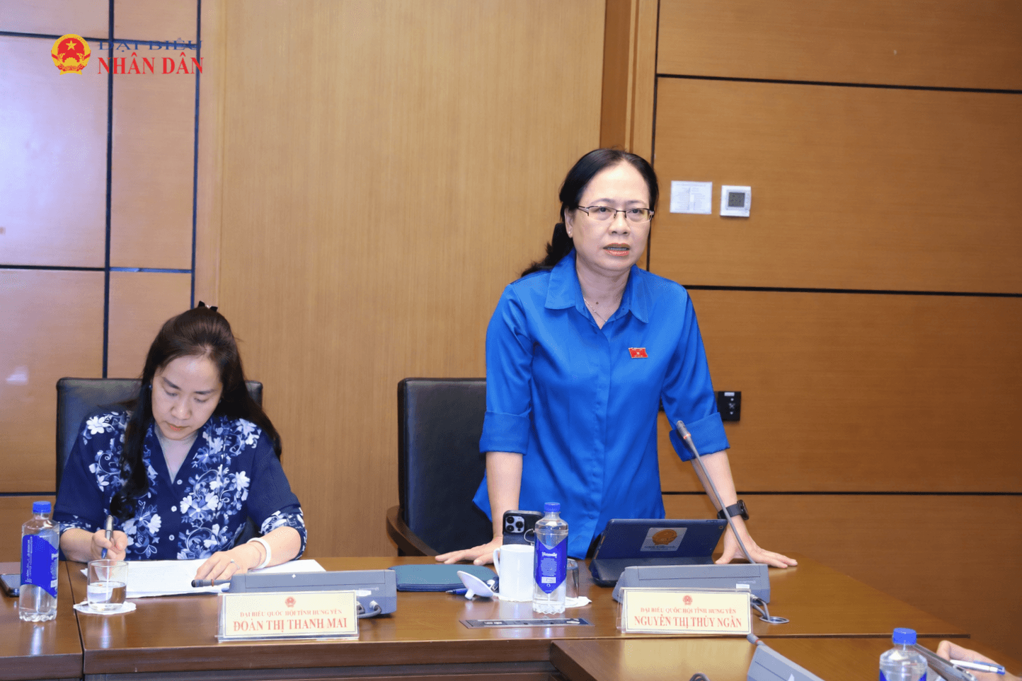 ĐBQH Nguyễn Thị Thúy Ngần (Hưng Yên) phát biểu