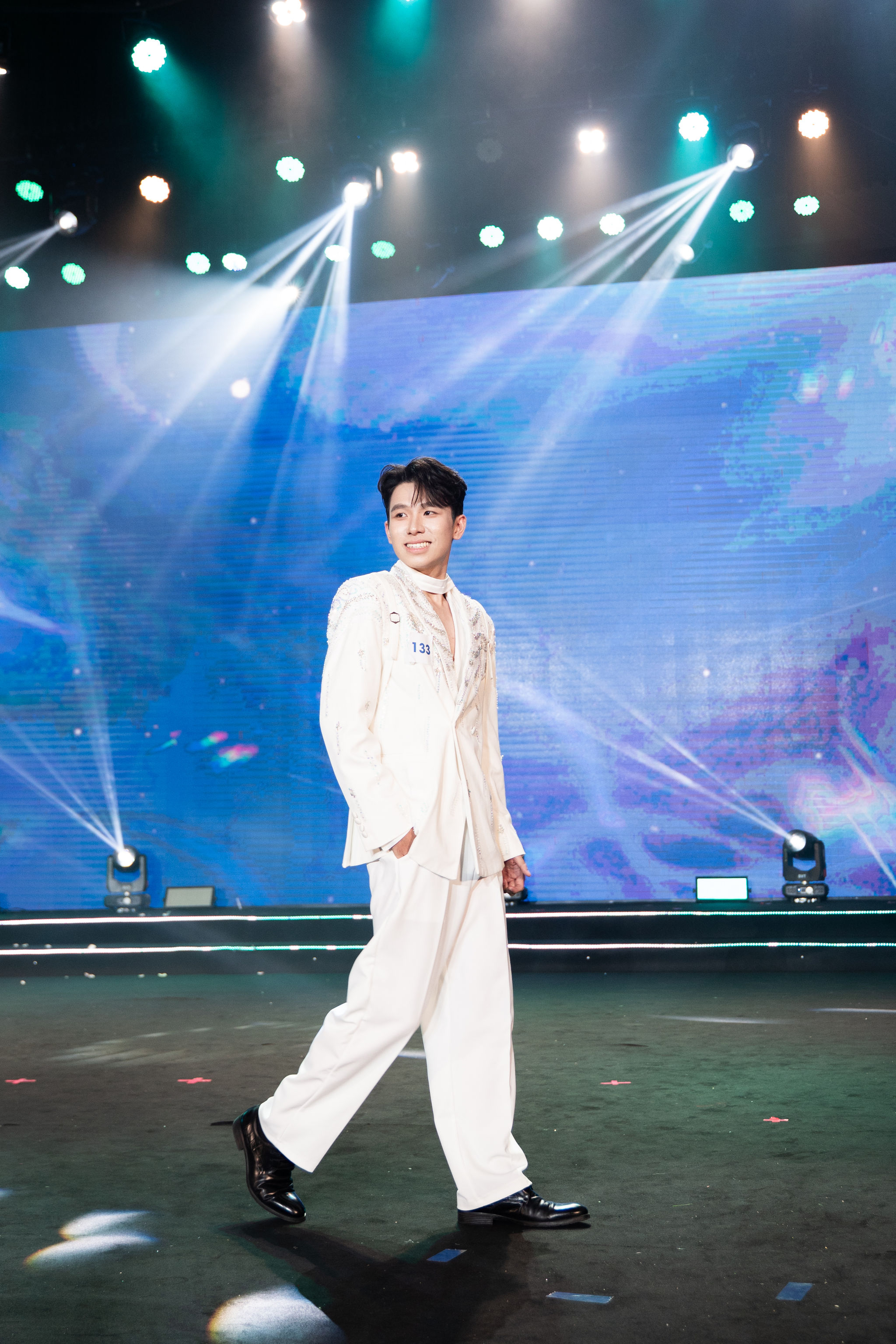 Chung kết NEU Glamour 2026: Lộ diện chủ nhân “Hào quang đa diện”