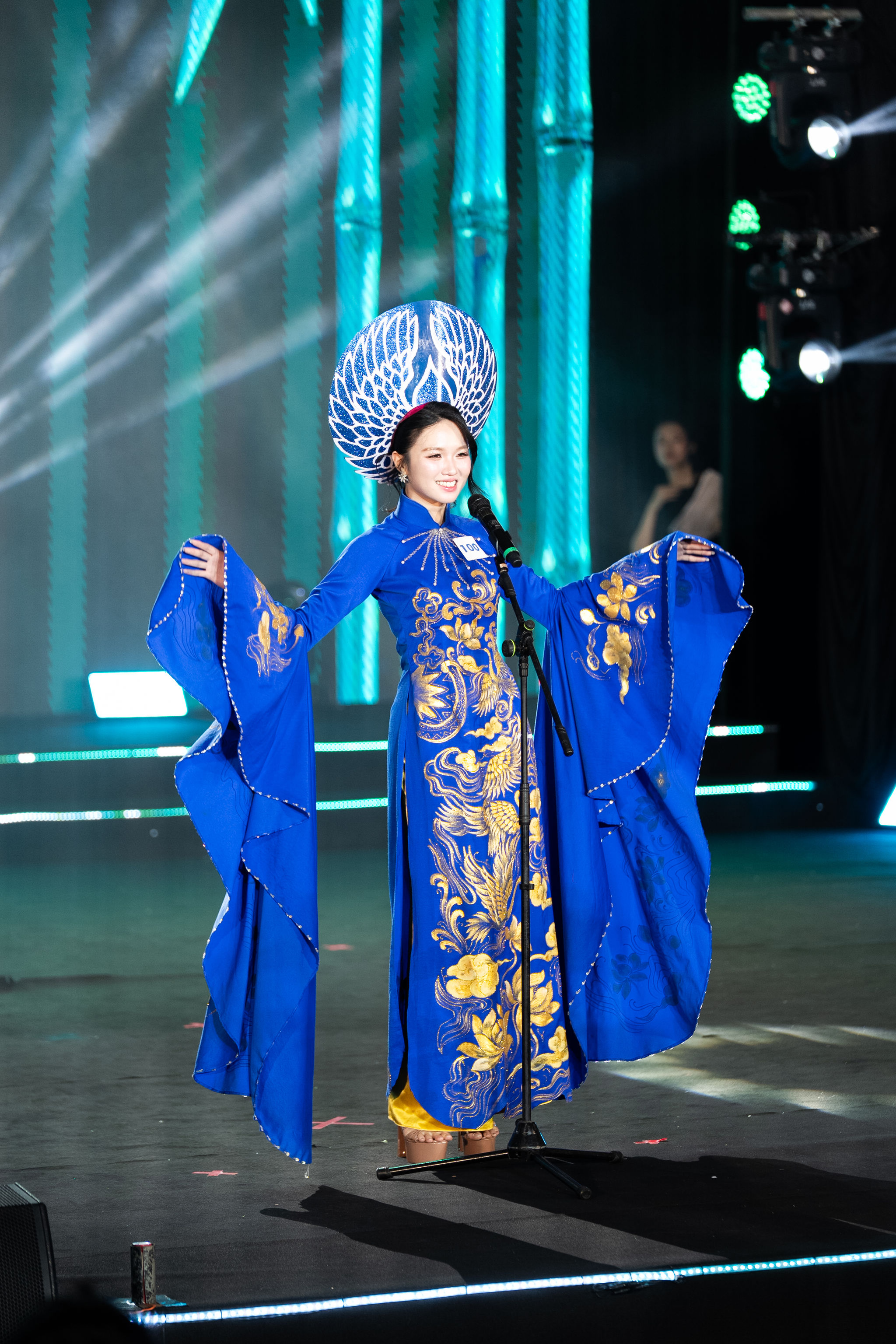Chung kết NEU Glamour 2026: Lộ diện chủ nhân “Hào quang đa diện”